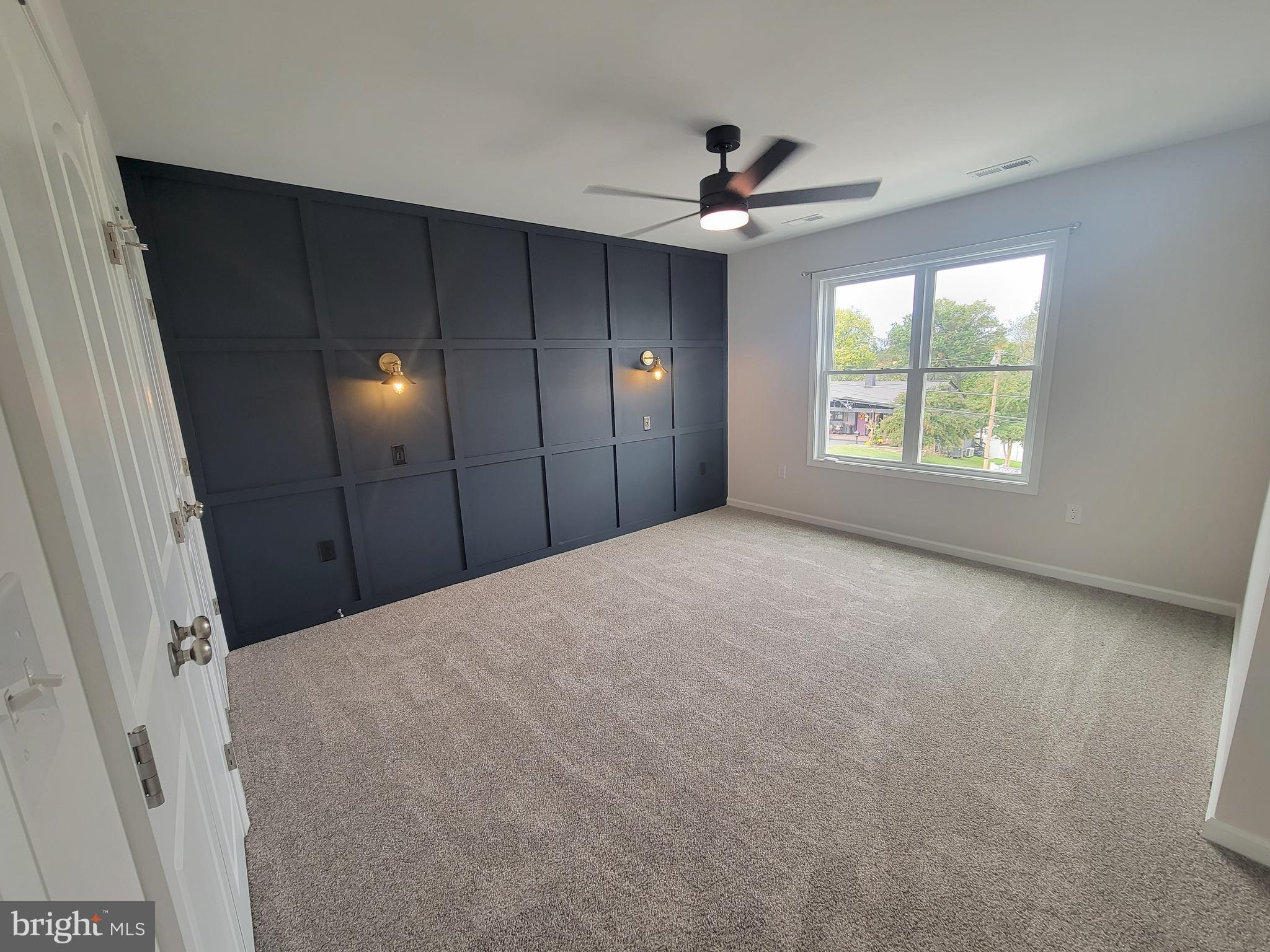 COLLEGE HEIGHTS - Residential Lease