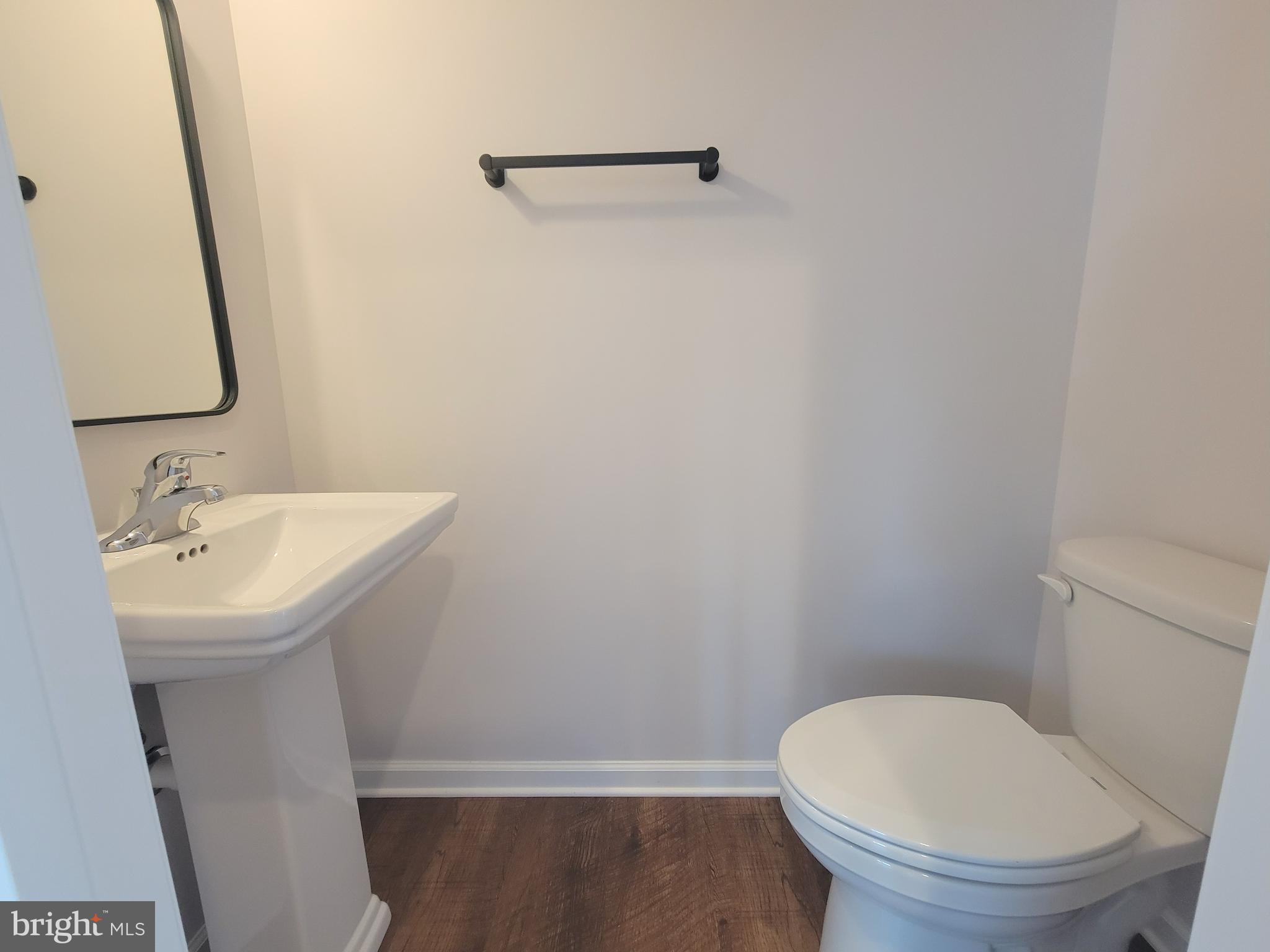 COLLEGE HEIGHTS - Residential Lease