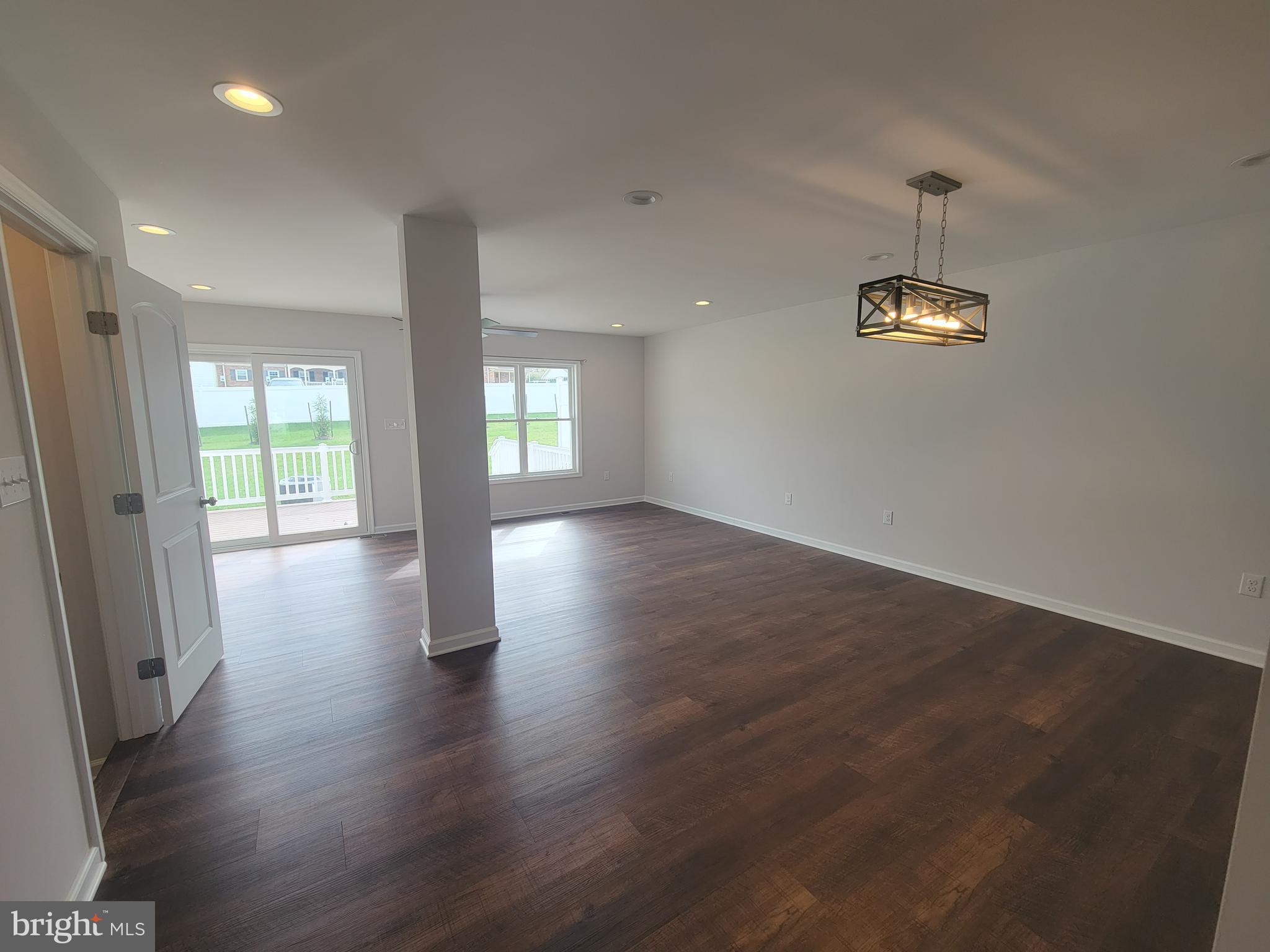 COLLEGE HEIGHTS - Residential Lease