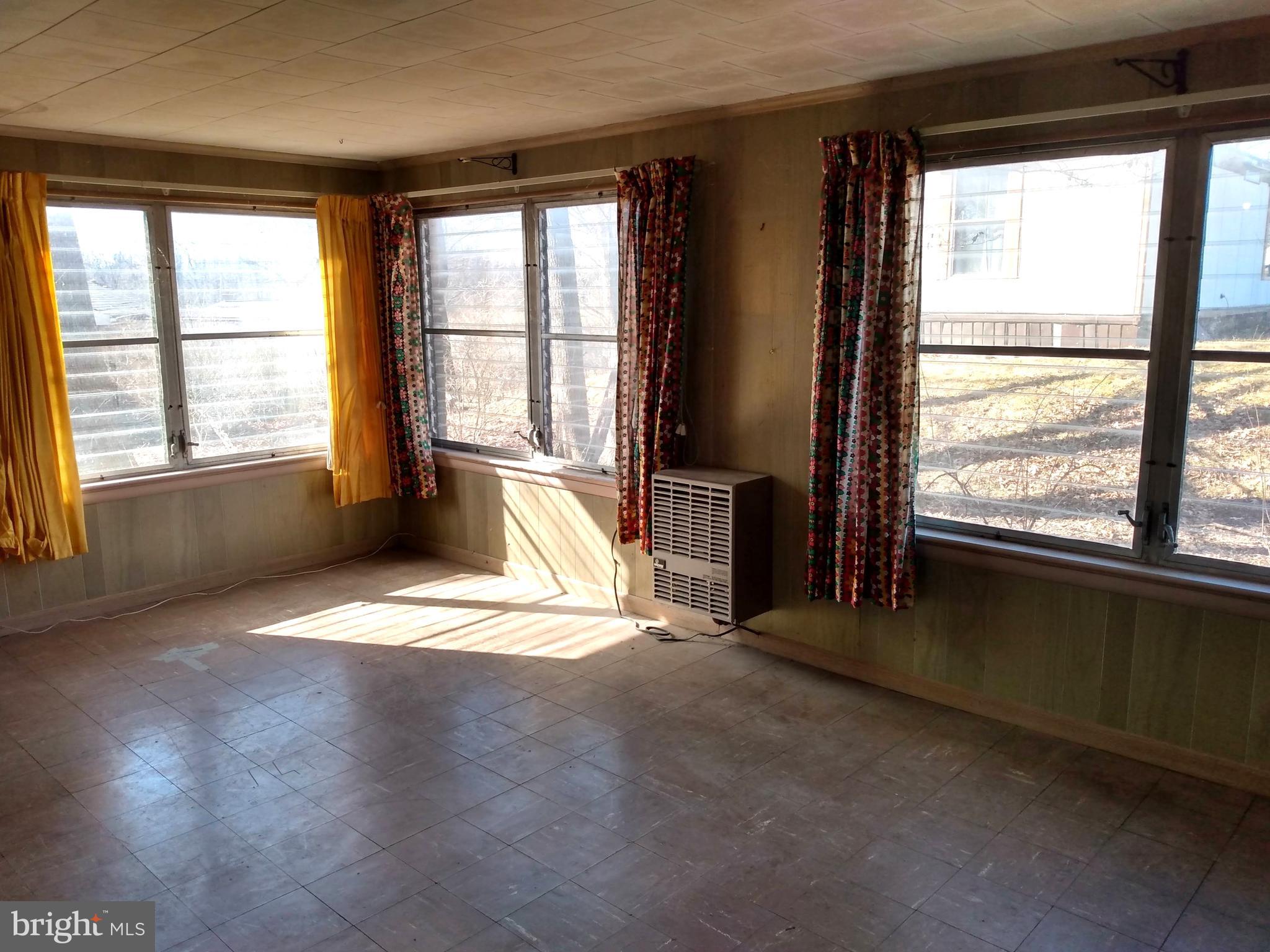 OAK FOREST - Residential