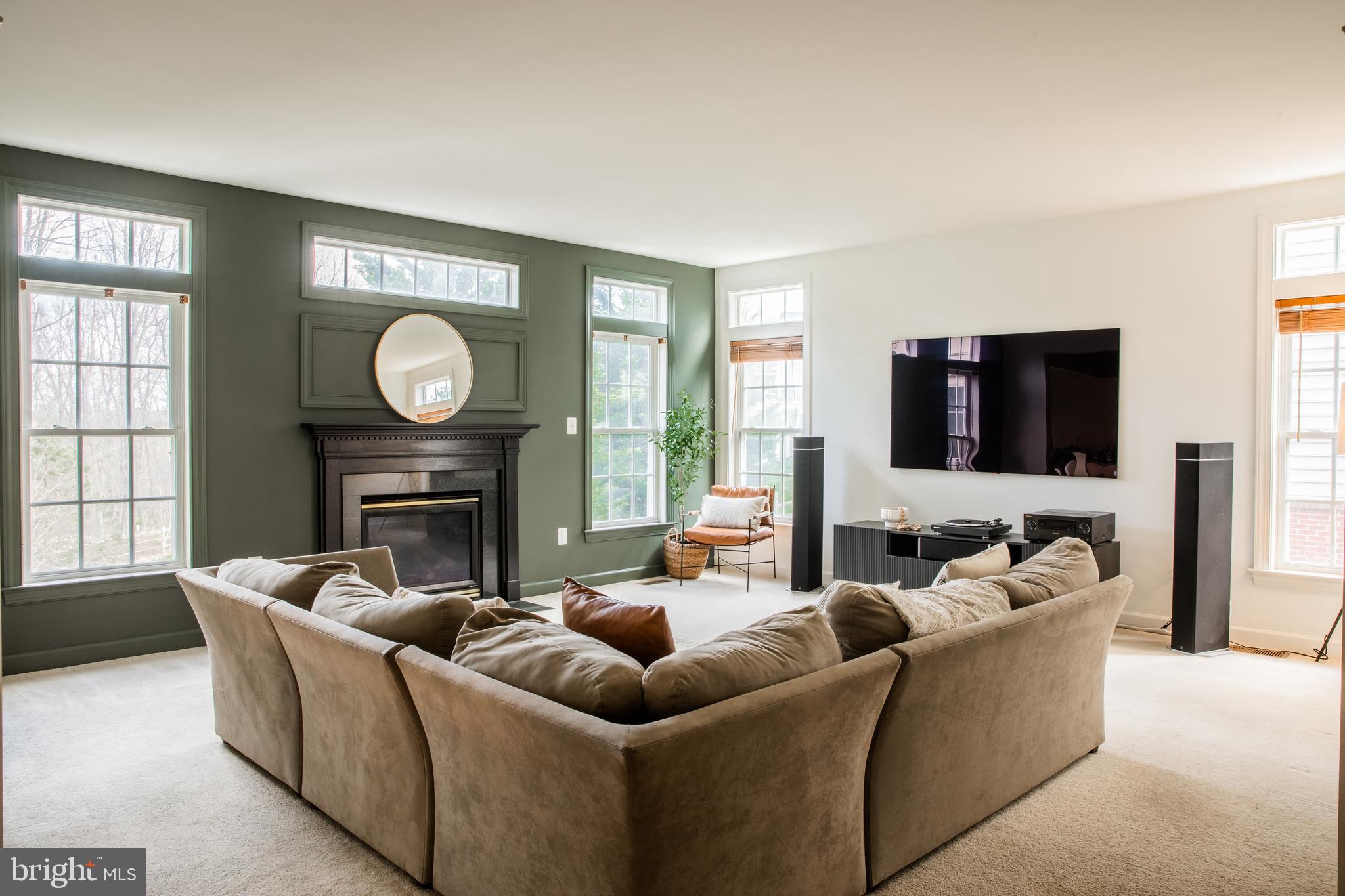 VILLAGES OF URBANA - Residential Lease