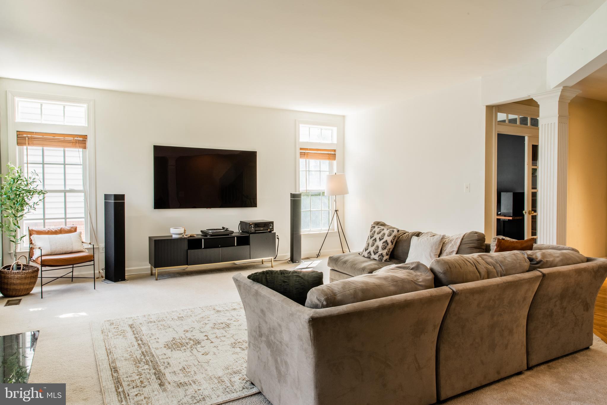 VILLAGES OF URBANA - Residential Lease