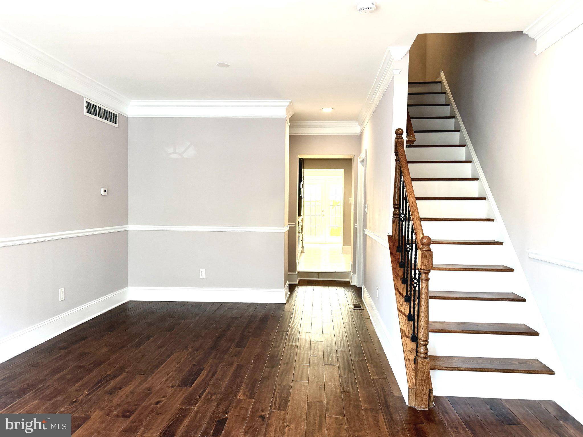 1343 CHRISTIAN STREET