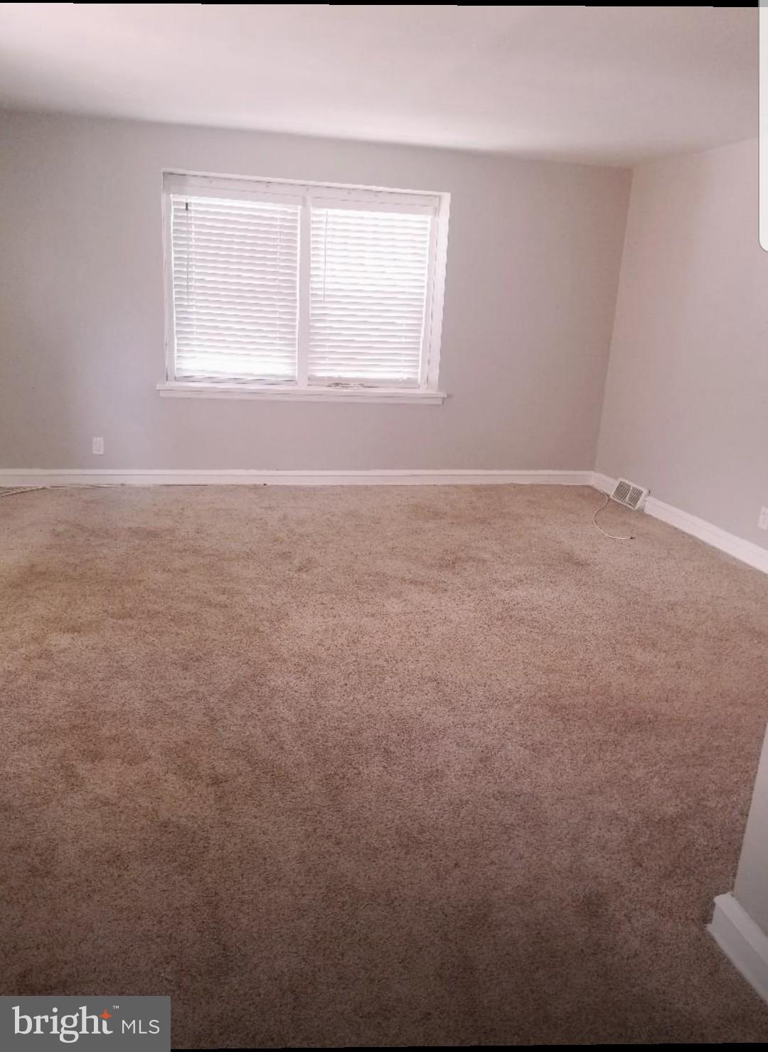 MAYFAIR - Residential Lease
