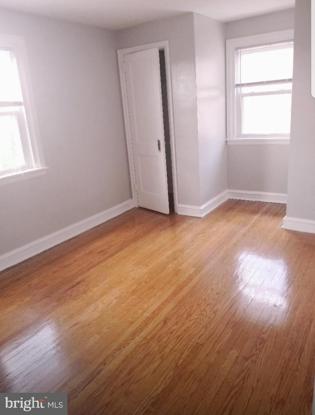 MAYFAIR - Residential Lease