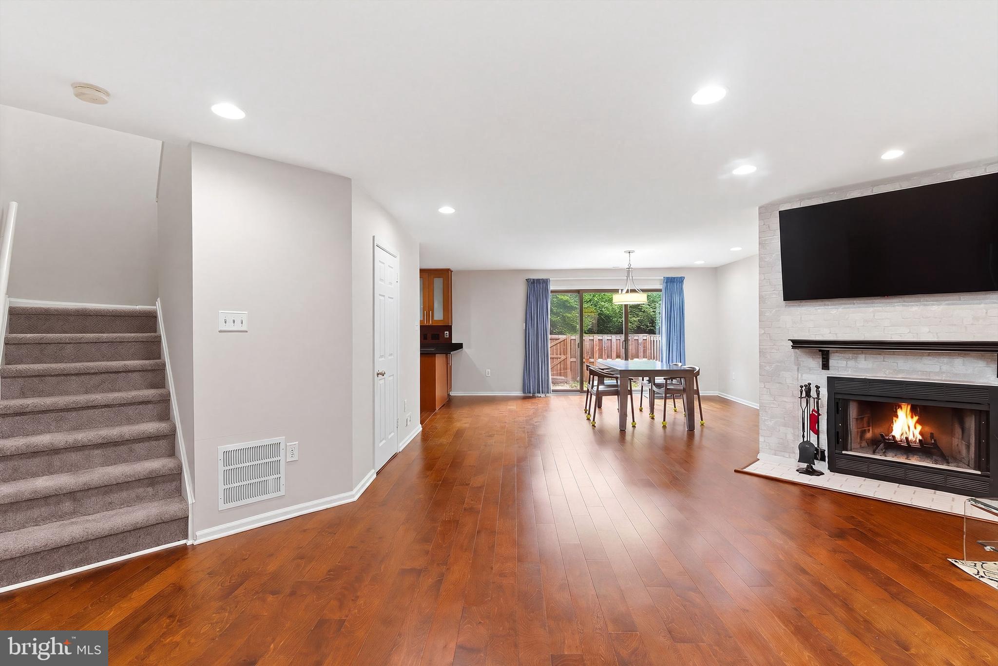 49 WOODMONT DRIVE