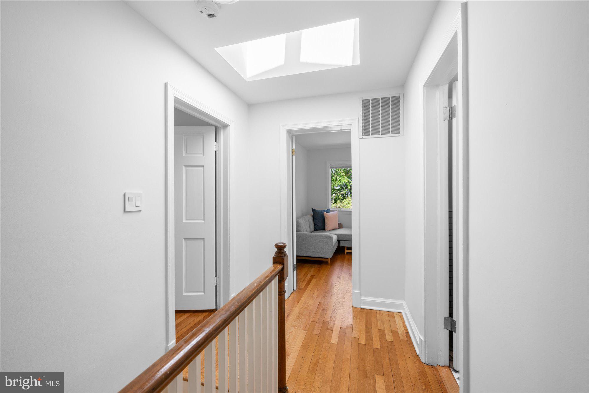 BRADLEY HILLS - Residential