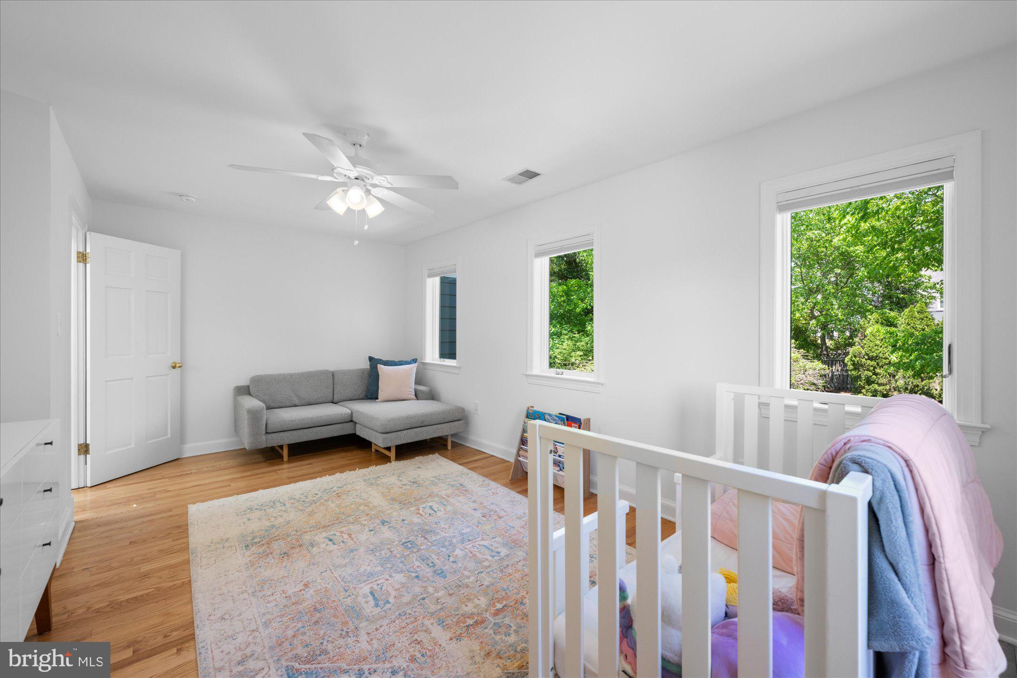 BRADLEY HILLS - Residential