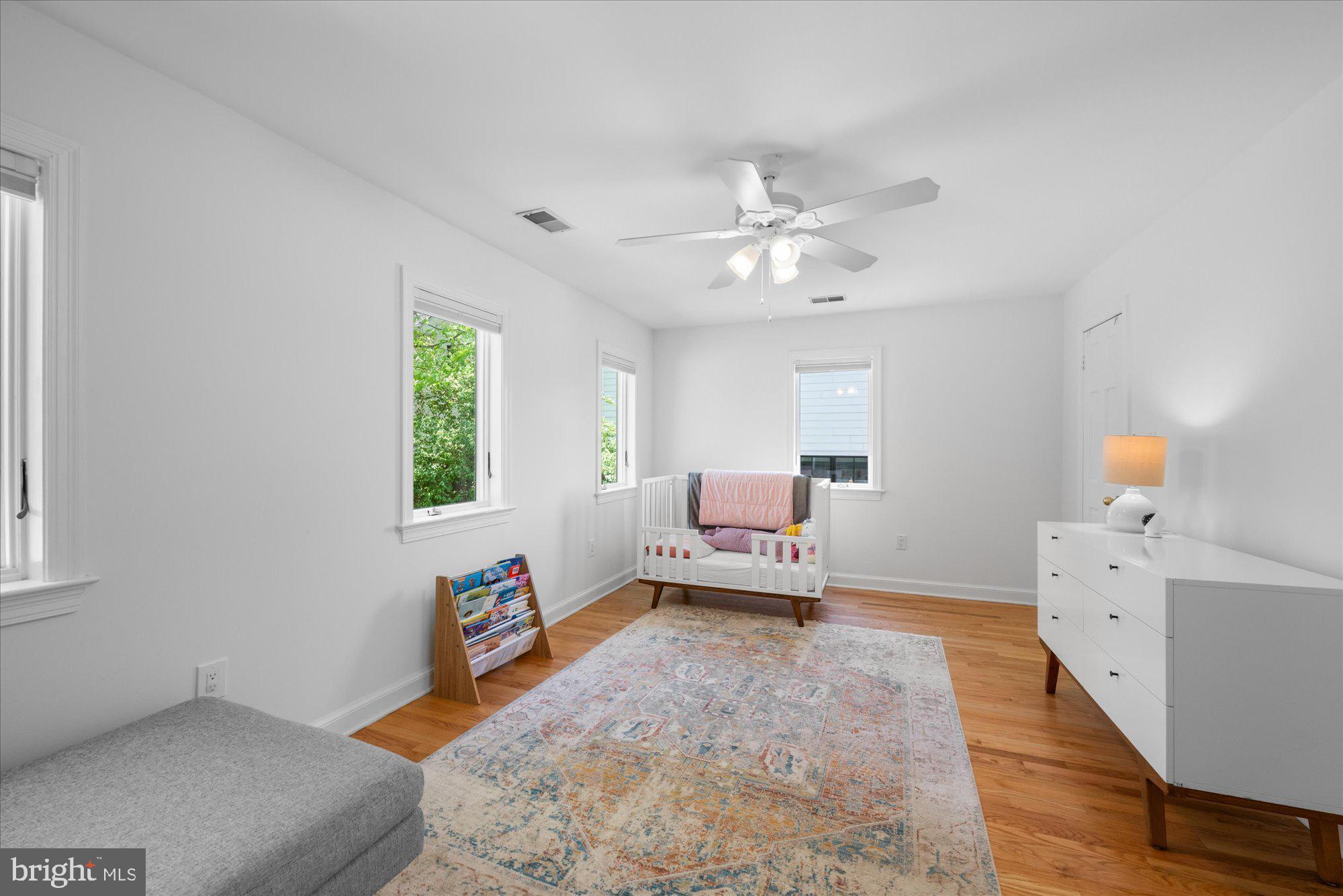 BRADLEY HILLS - Residential