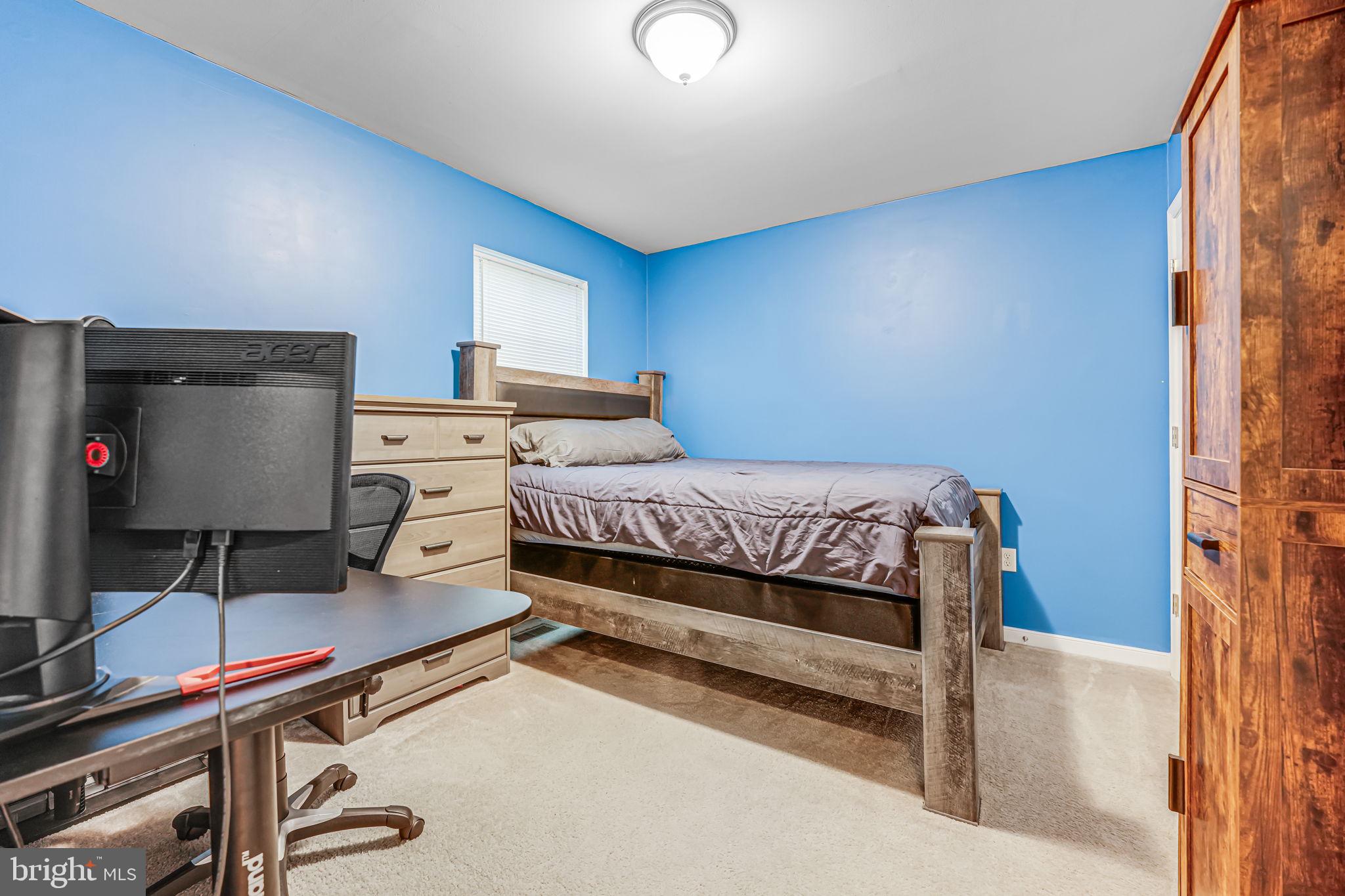 LAKE LAND OR - Residential