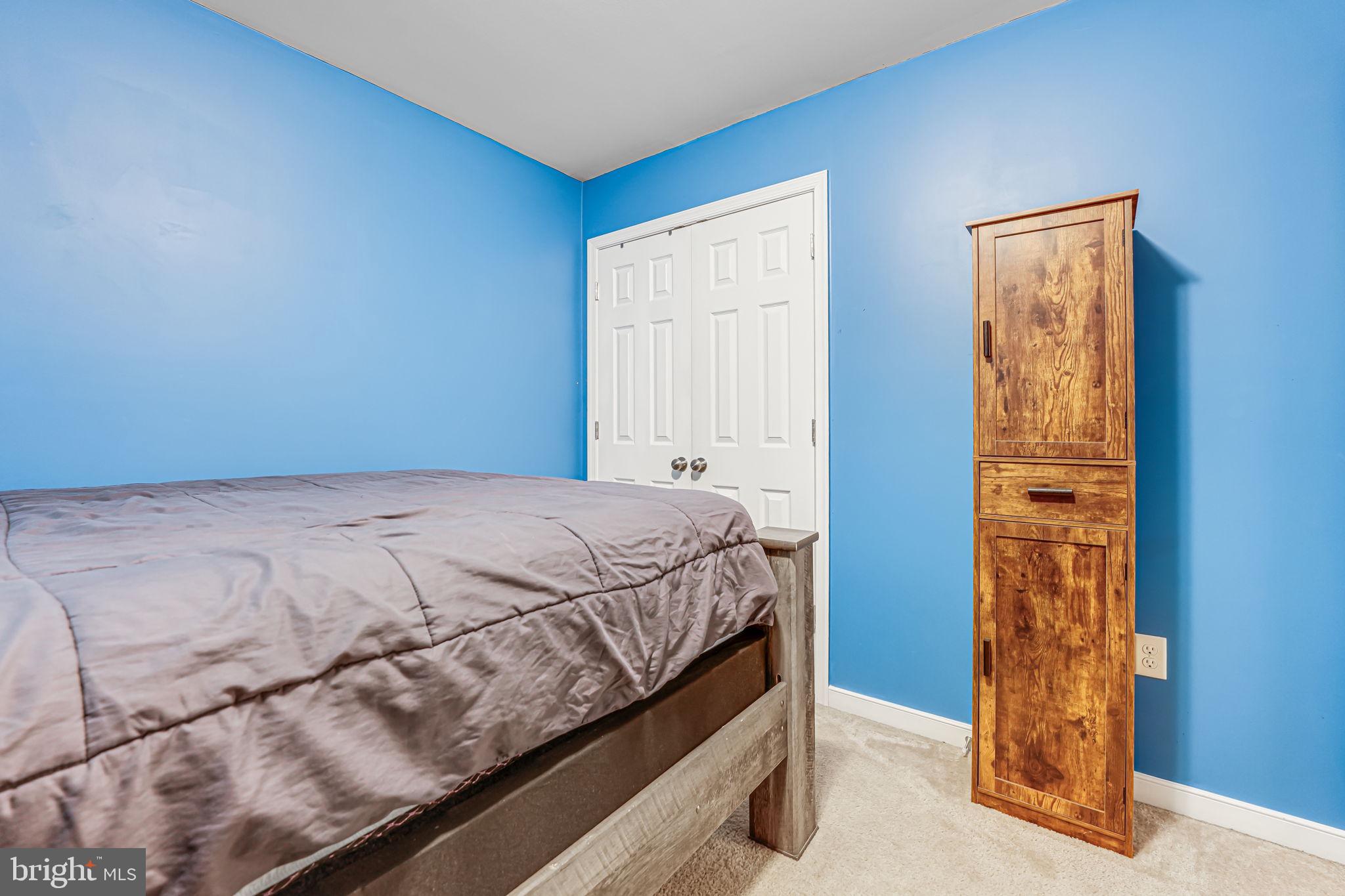 LAKE LAND OR - Residential