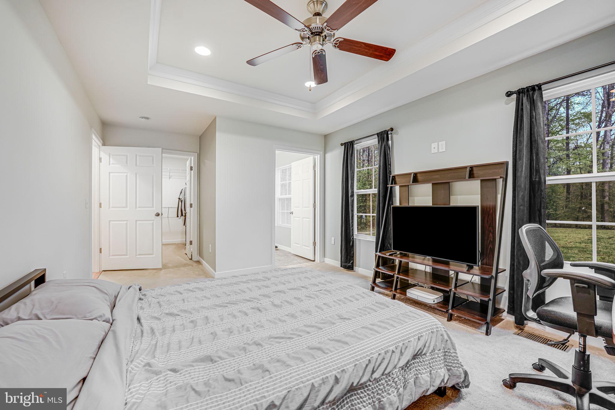 LAKE LAND OR - Residential