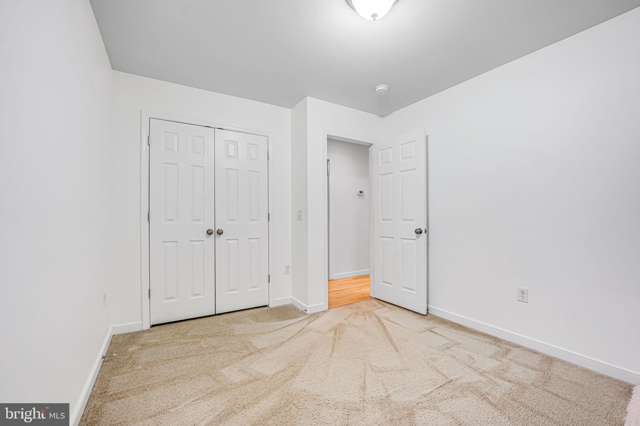 LAKE LAND OR - Residential