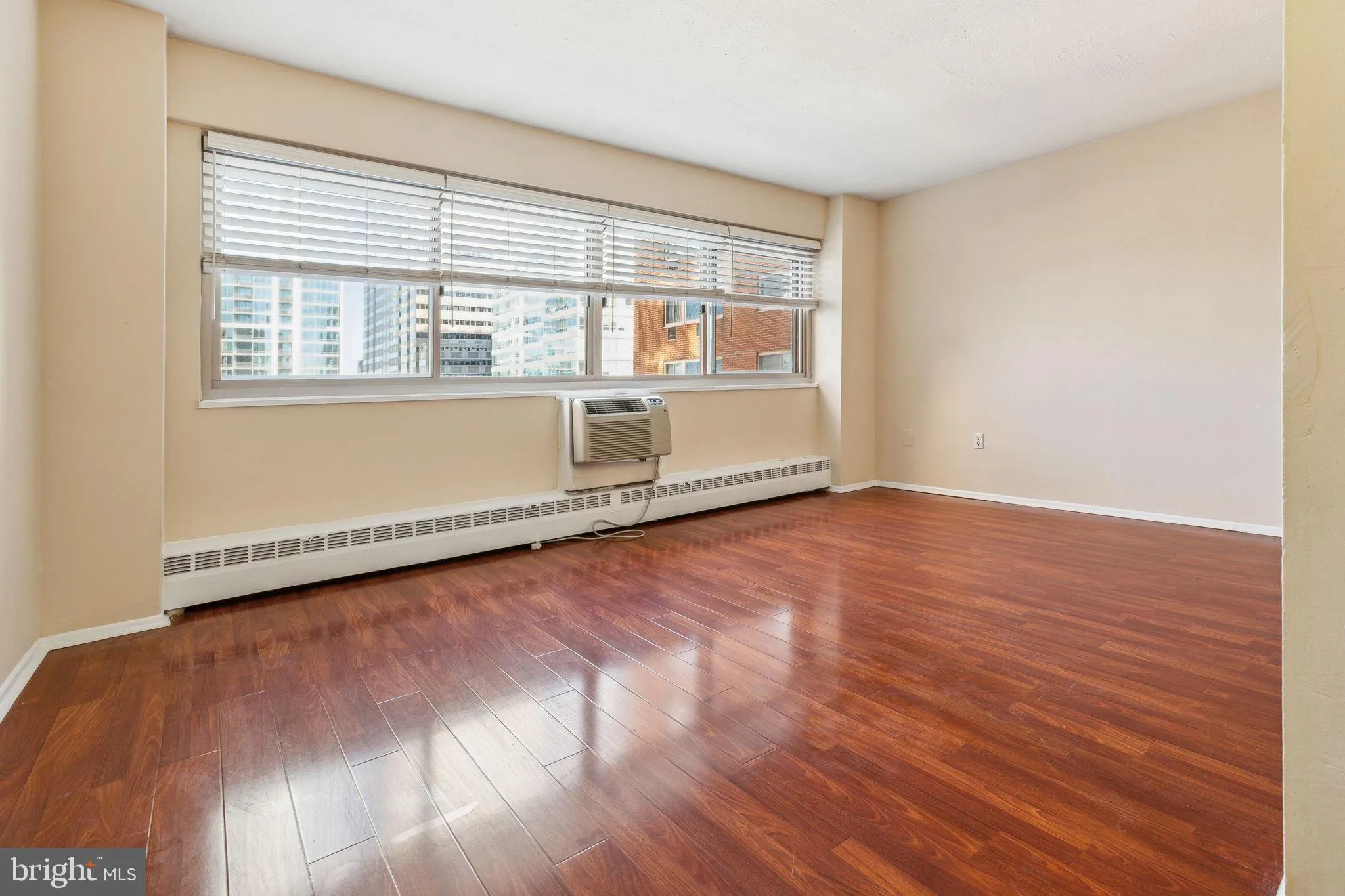 Philadelphia, Pennsylvania 19103, United States, ,1 BathroomBathrooms,Residential,Active,99875