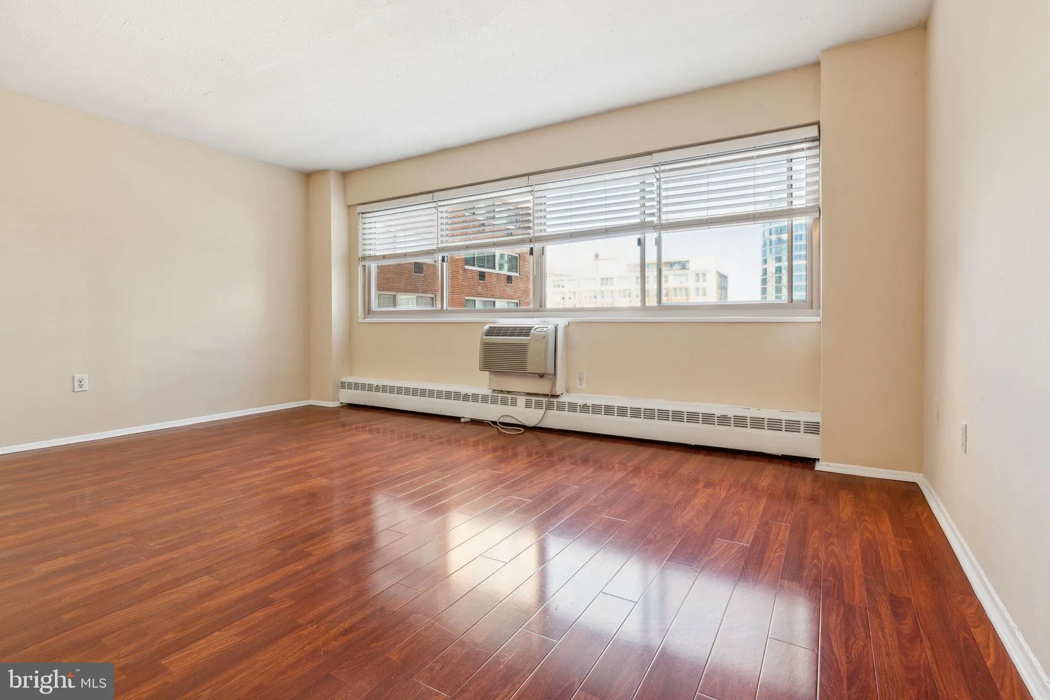 Philadelphia, Pennsylvania 19103, United States, ,1 BathroomBathrooms,Residential,Active,99875