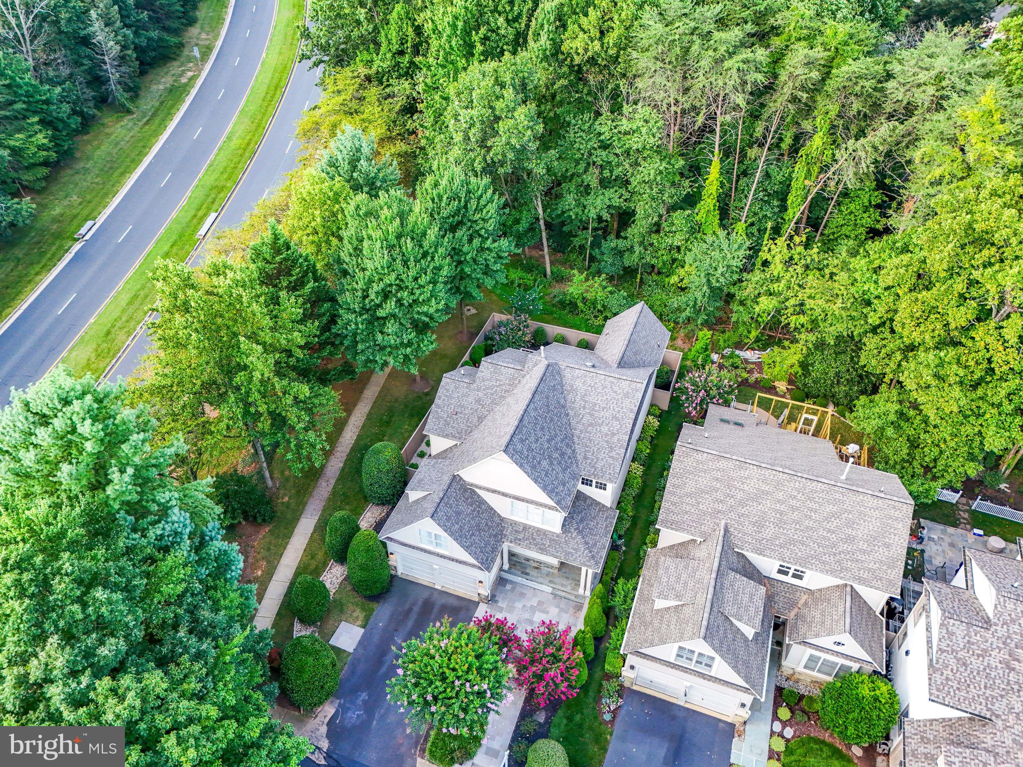 HIGHLAND PARK - Residential