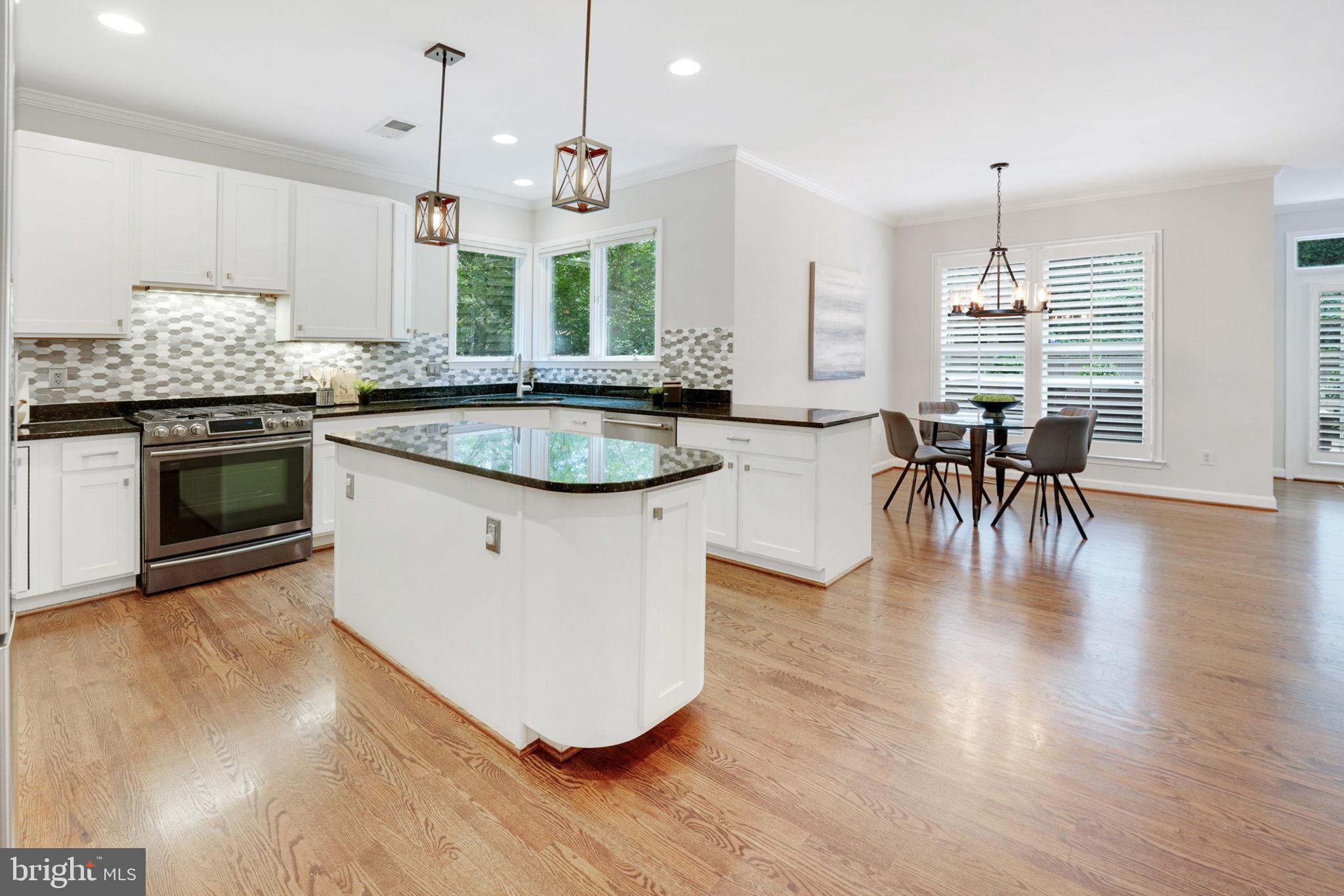 HIGHLAND PARK - Residential