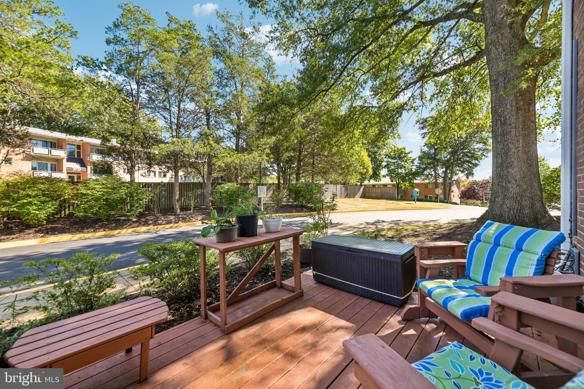 3674 PERSIMMON CIRCLE