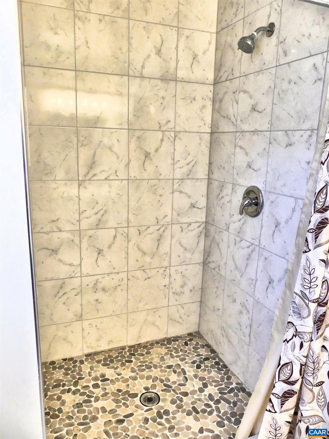 GREEN SPRINGS ACRES - Residential