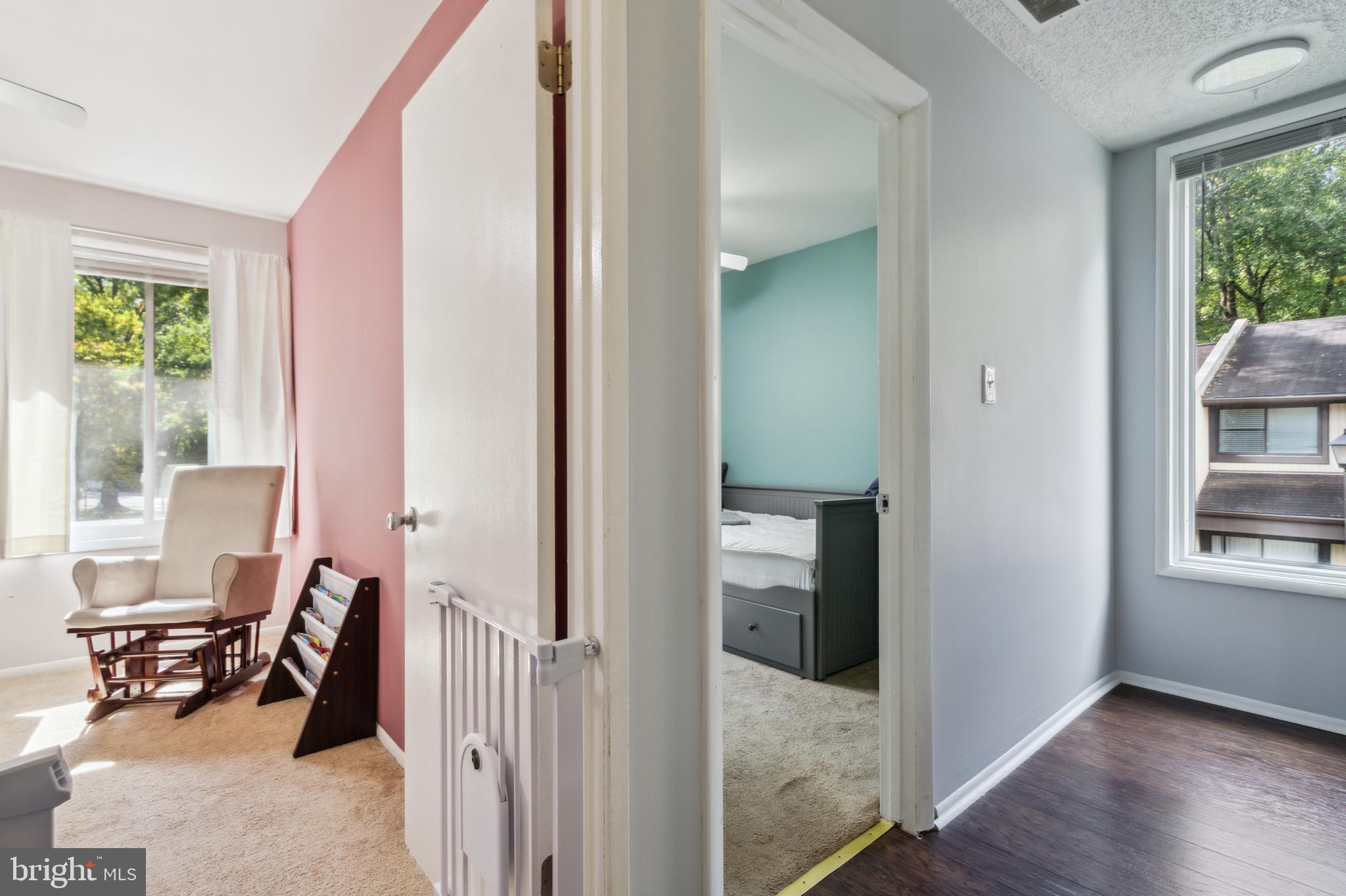 RESTON - Residential