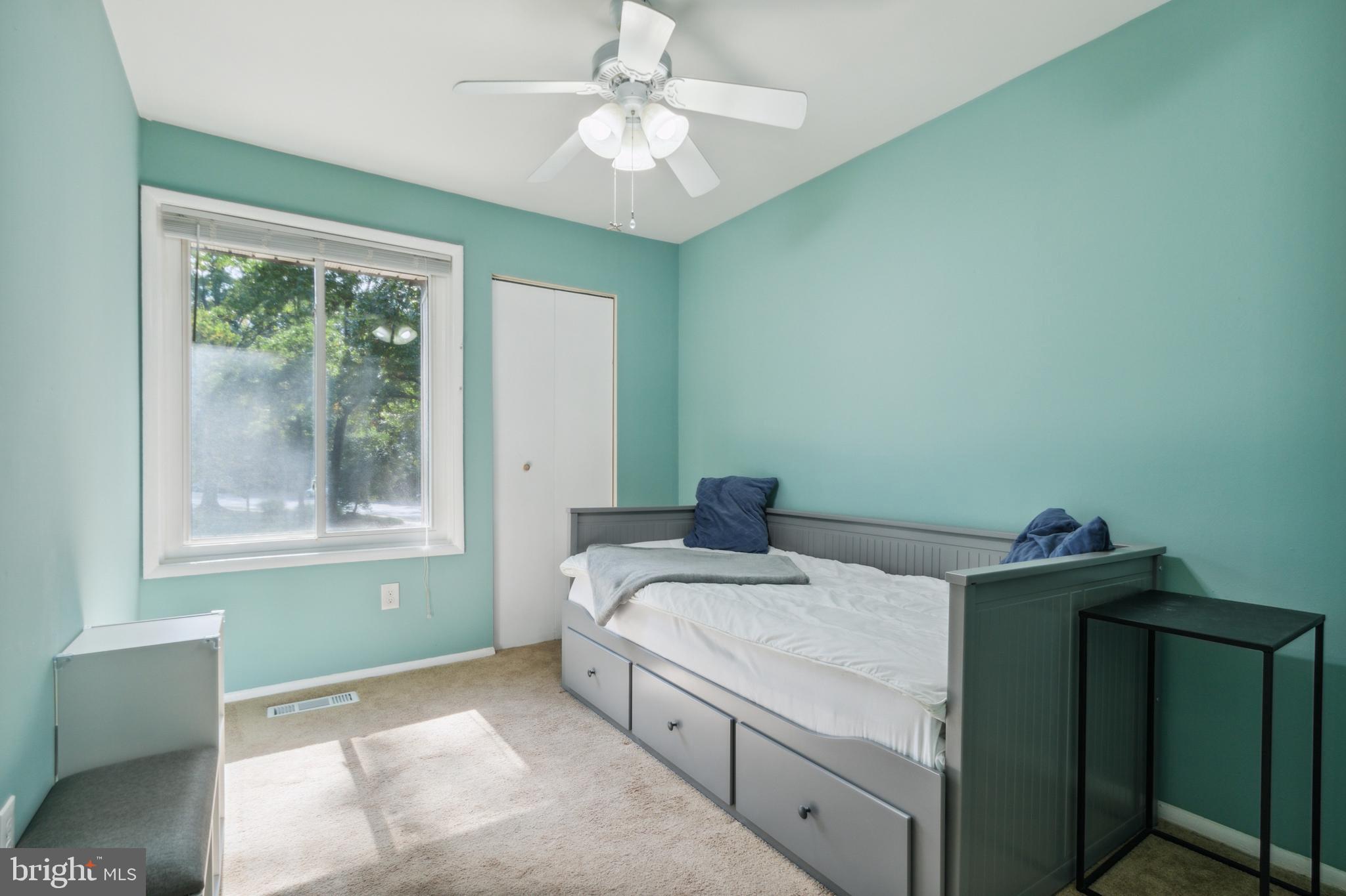 RESTON - Residential