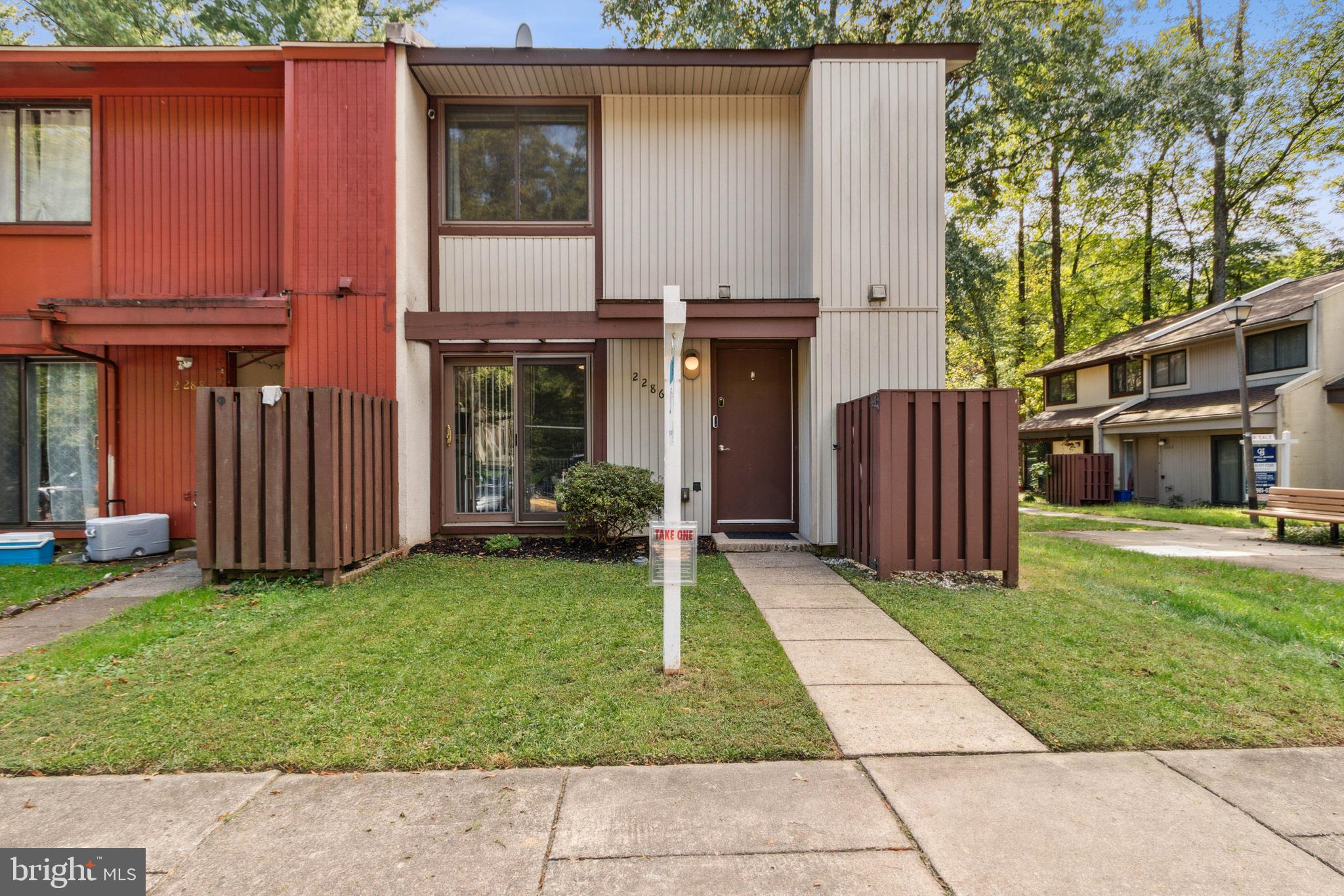 RESTON - Residential