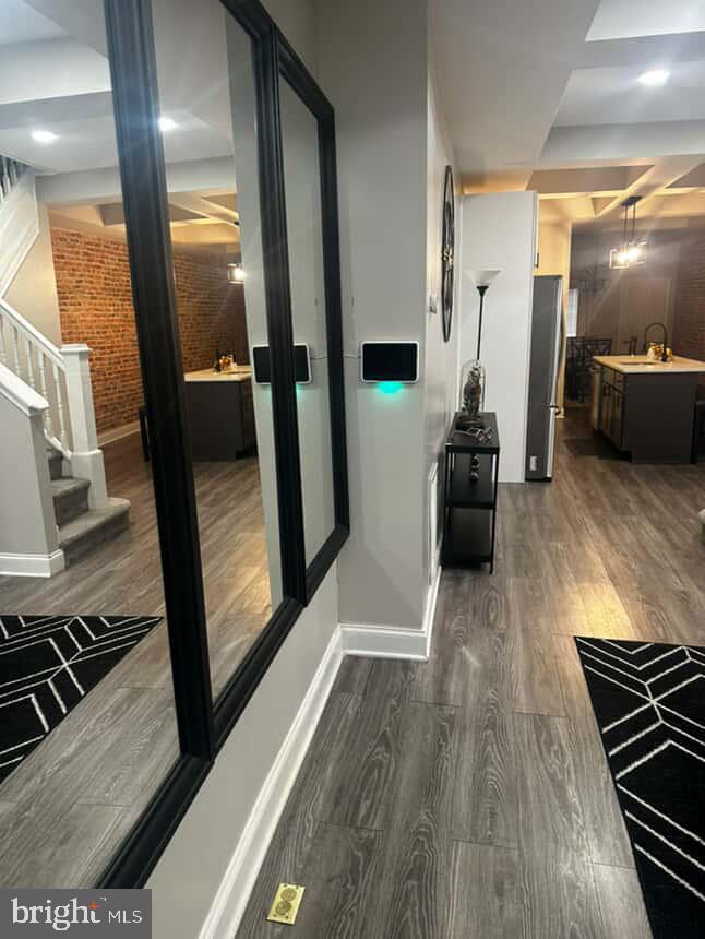 1528 N ELLAMONT STREET