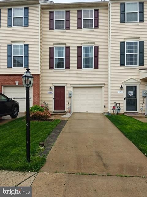 Townhouse For Sale - 1197 Coulbourn Corner<br/> GLEN BURNIE, MD 21060