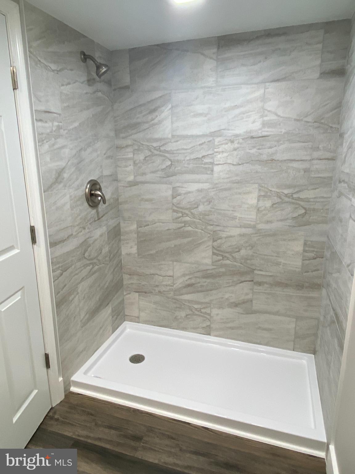 MIDDLESEX - Residential Lease