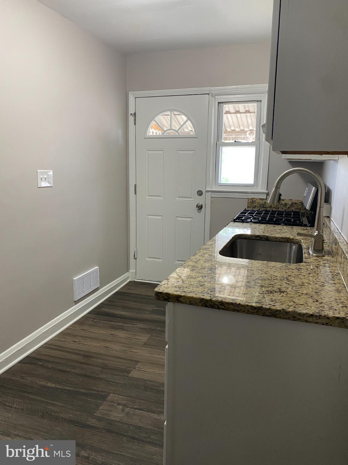 MIDDLESEX - Residential Lease