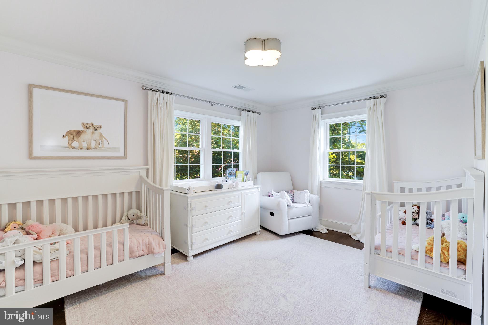 CHESTERBROOK GARDENS - Residential