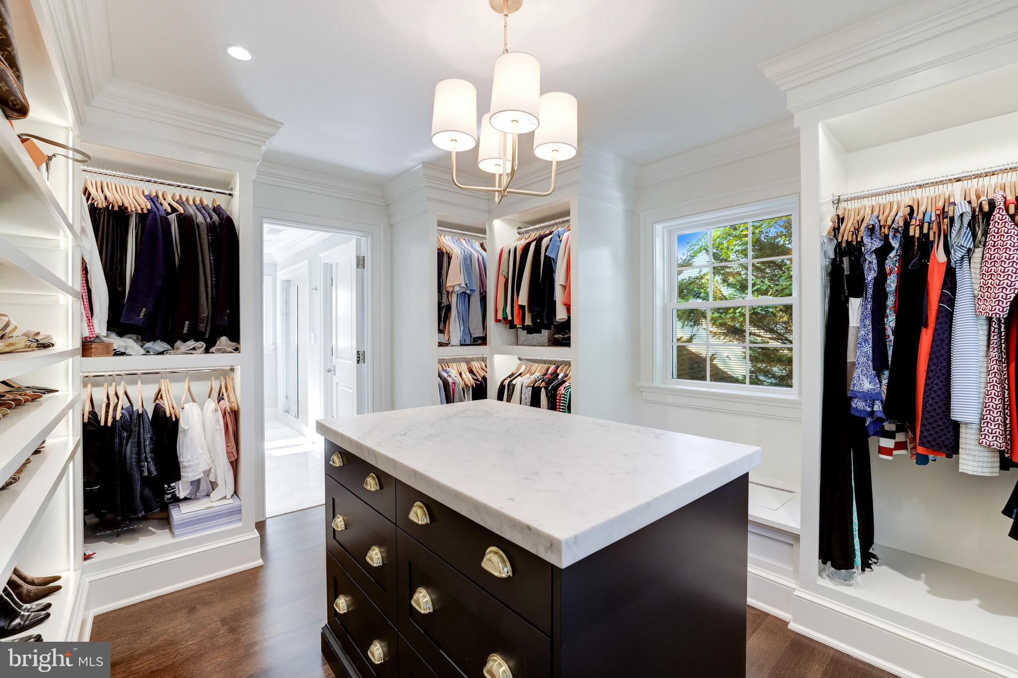 CHESTERBROOK GARDENS - Residential