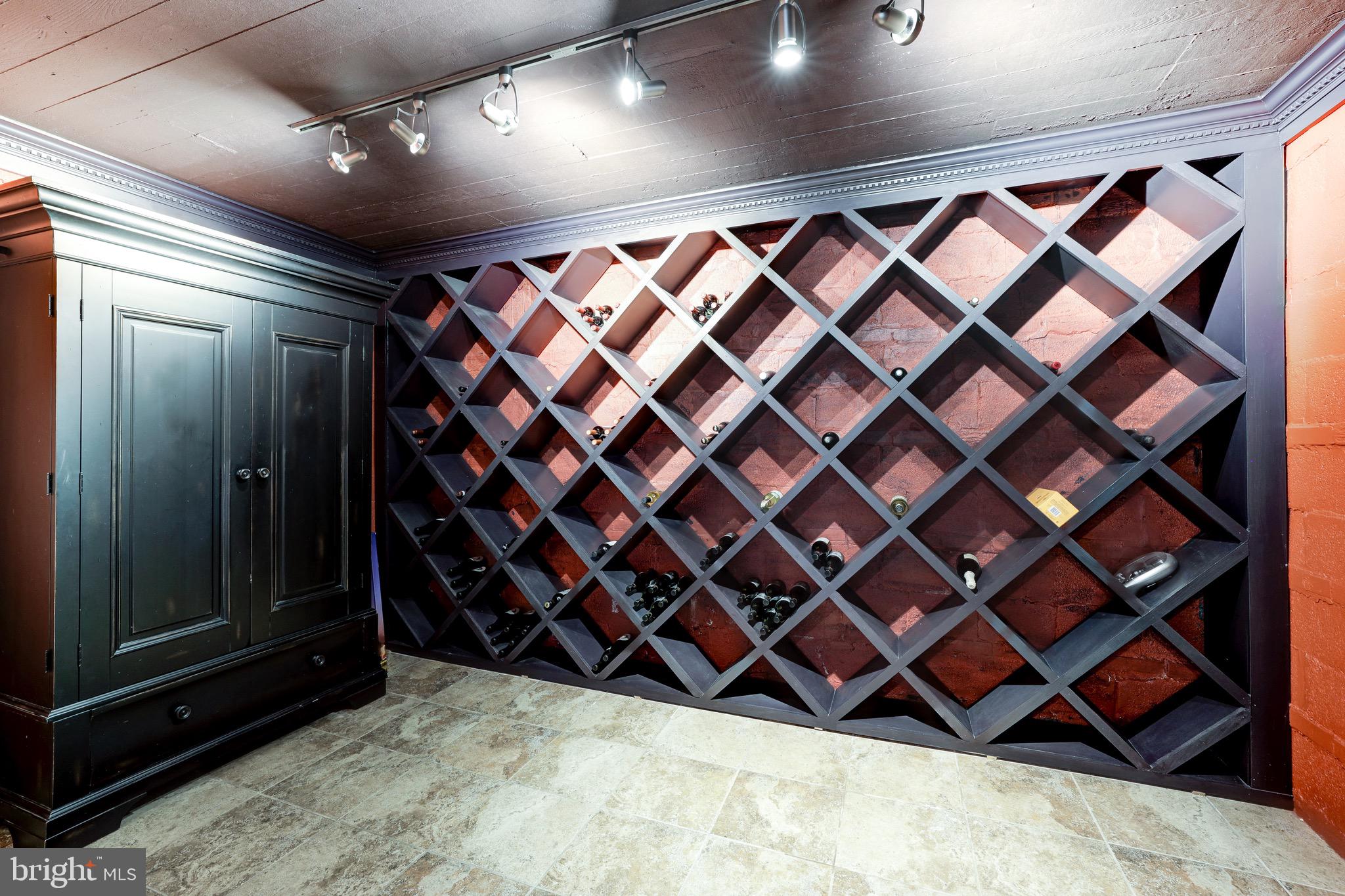 CHESTERBROOK GARDENS - Residential