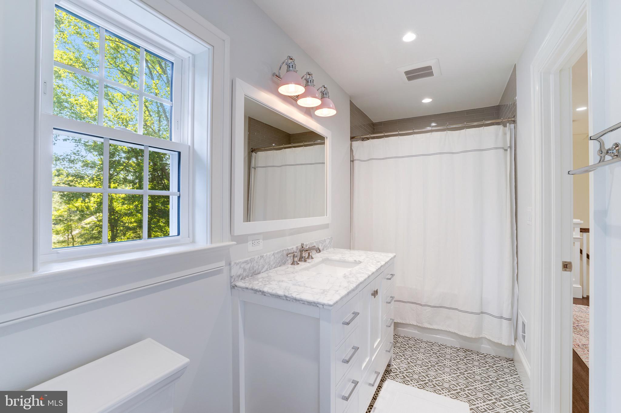 CHESTERBROOK GARDENS - Residential