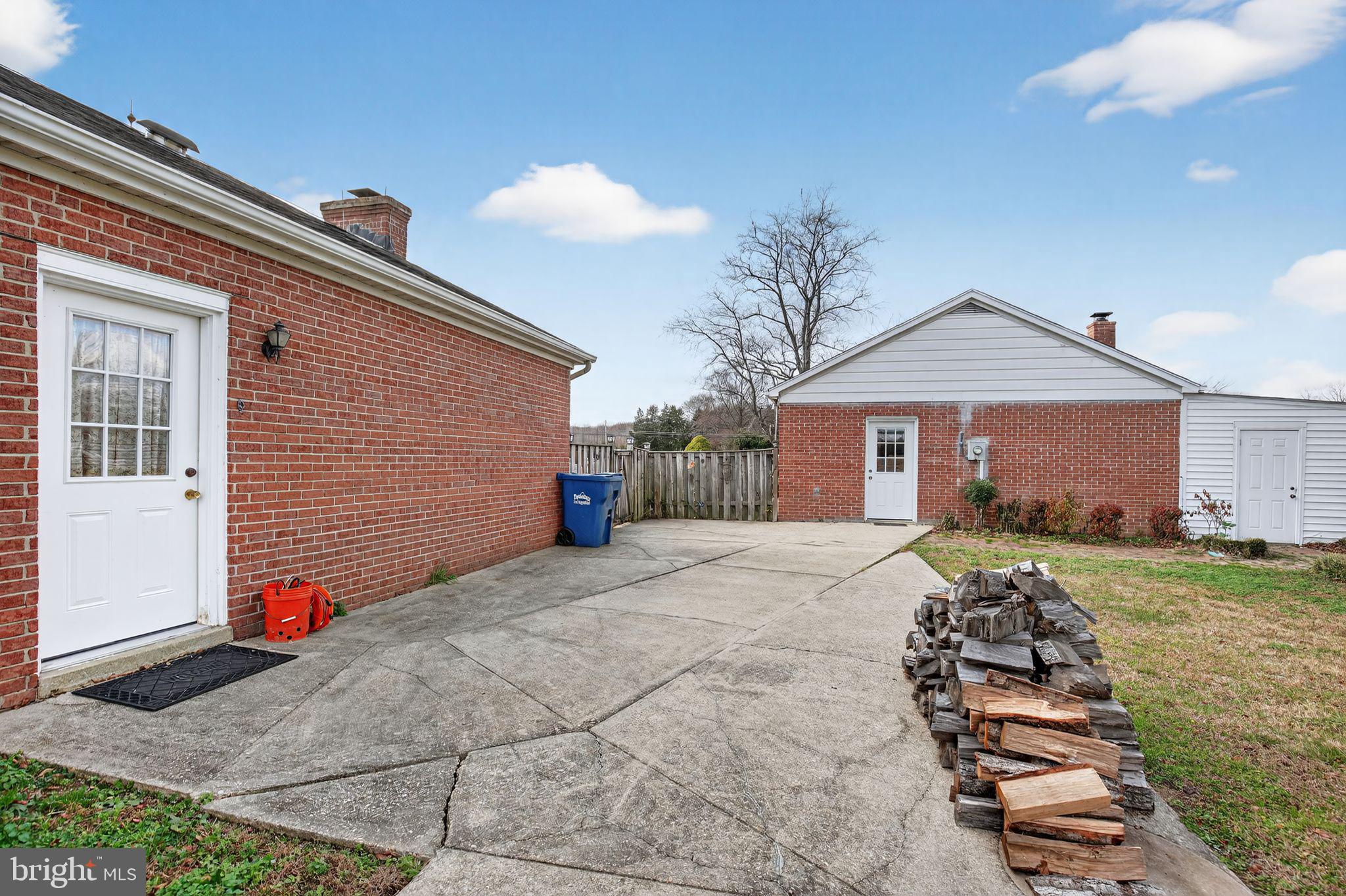 7146 LEONARDTOWN ROAD