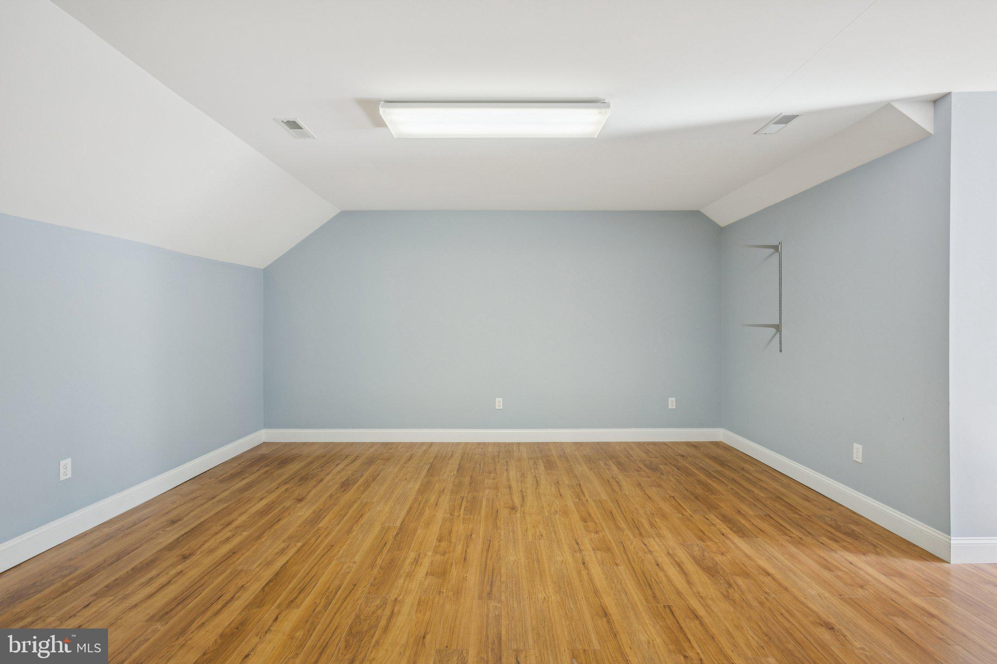 MT MORIAH ON THE POTOMAC - Residential