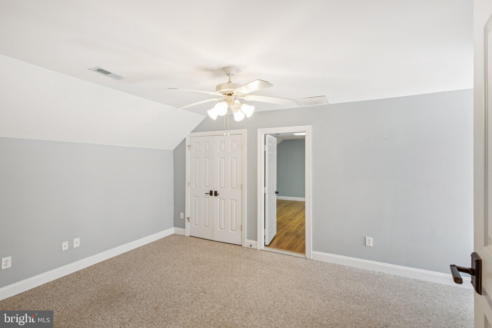 MT MORIAH ON THE POTOMAC - Residential