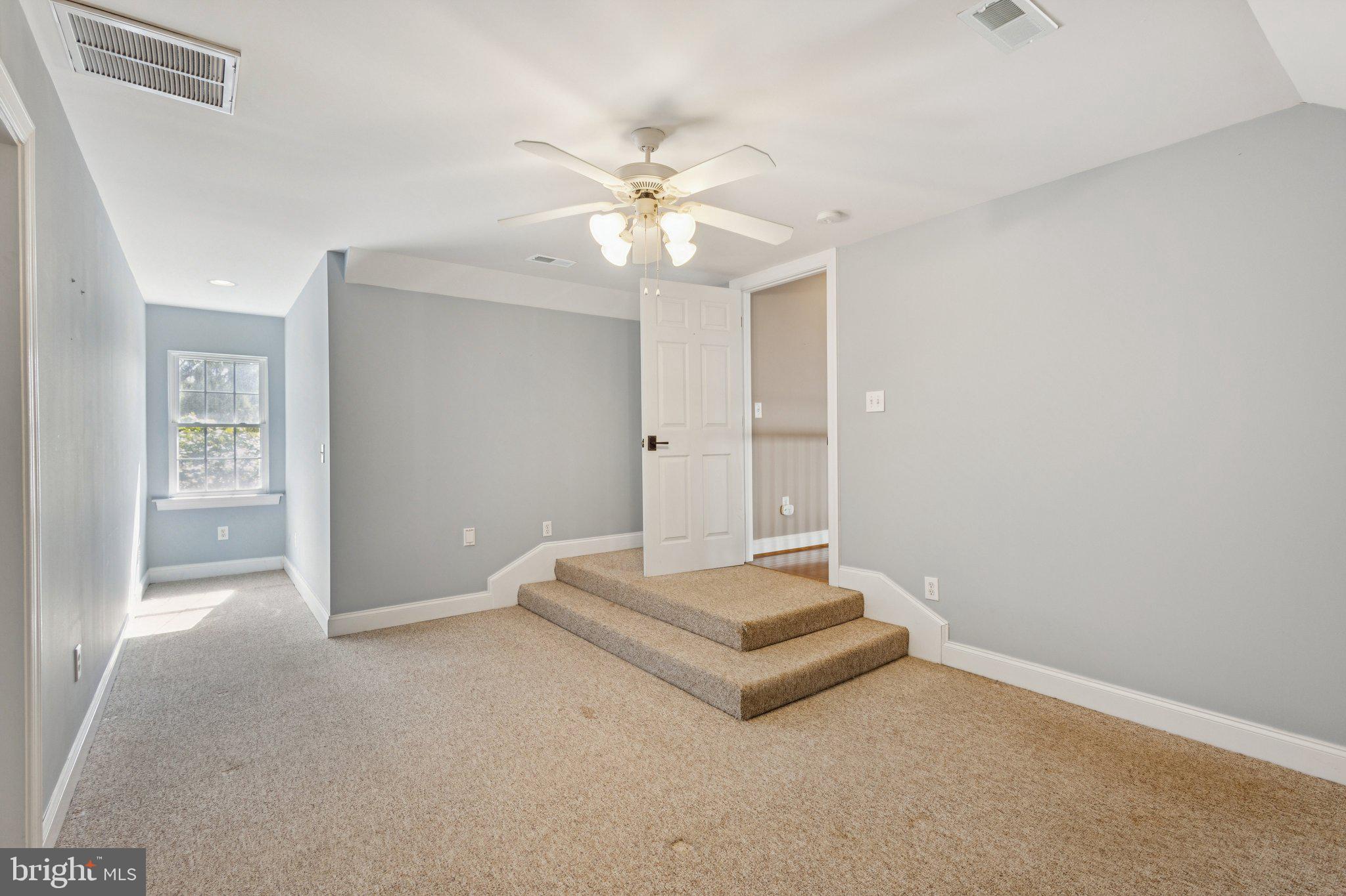 MT MORIAH ON THE POTOMAC - Residential