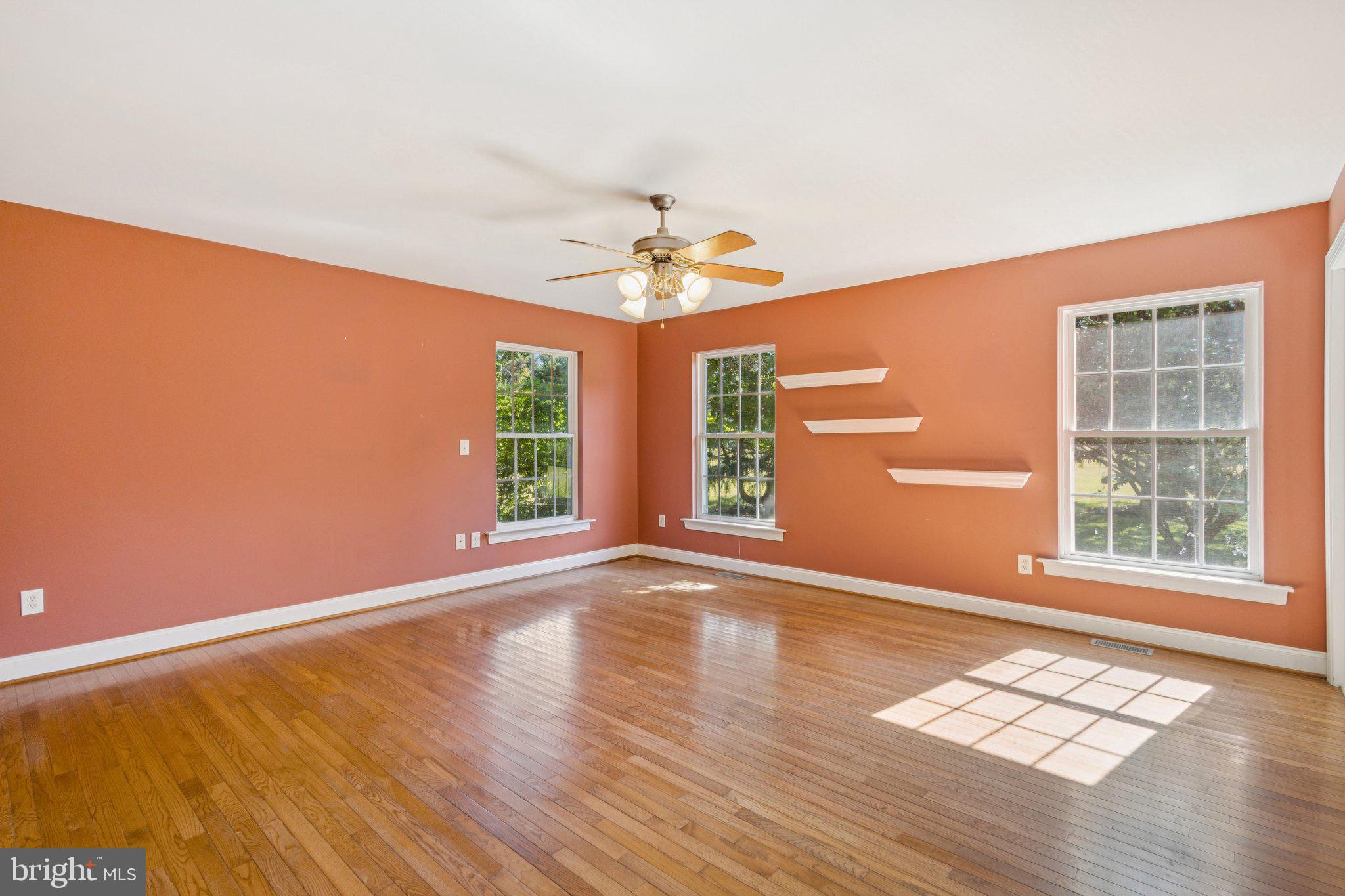 MT MORIAH ON THE POTOMAC - Residential