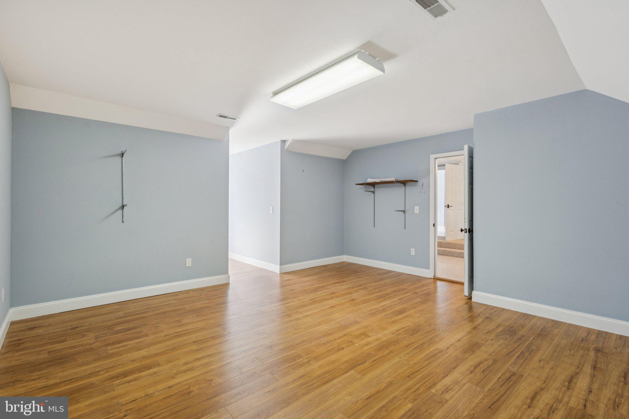 MT MORIAH ON THE POTOMAC - Residential