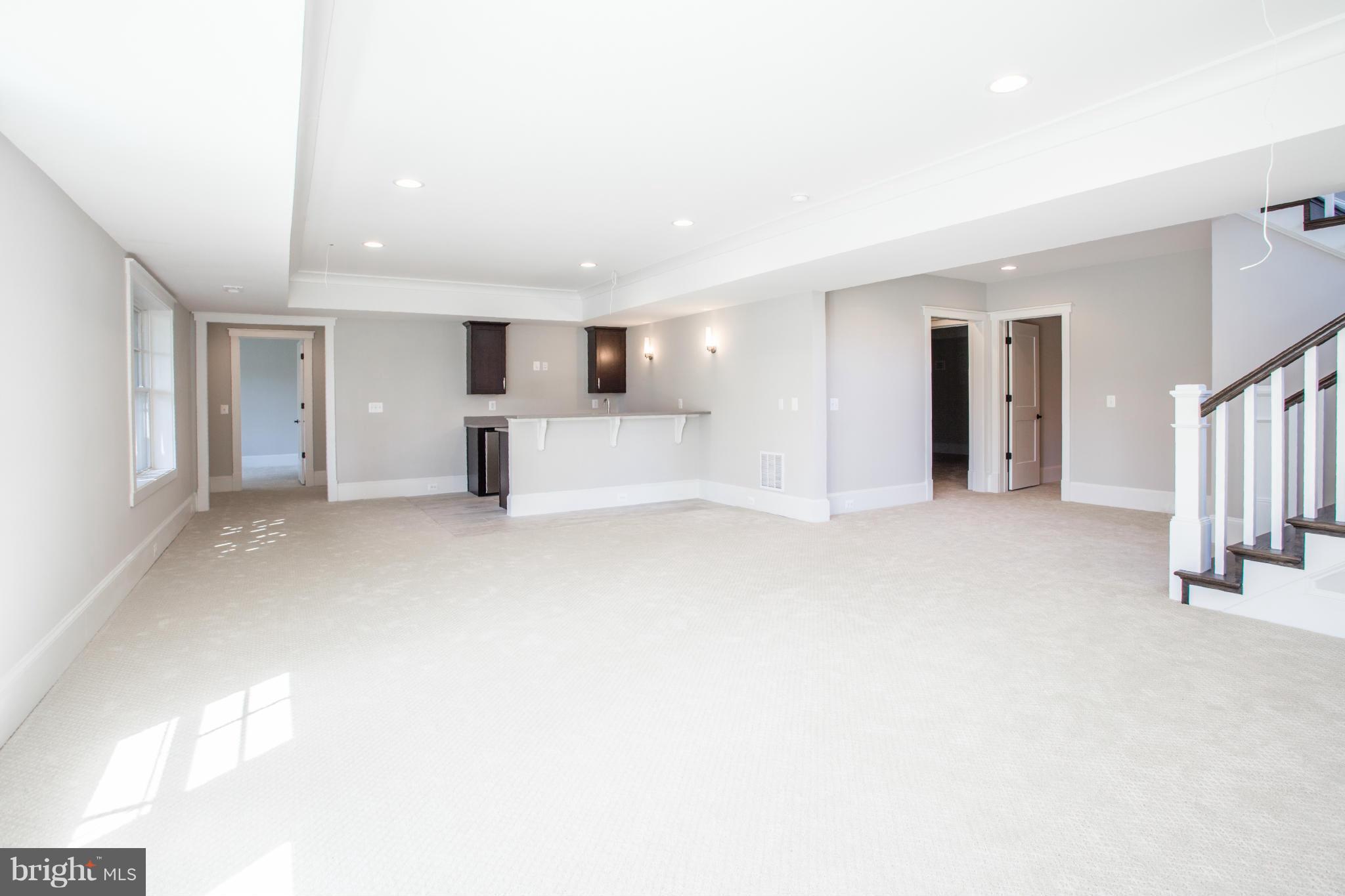 WEST VIENNA WOODS - Residential