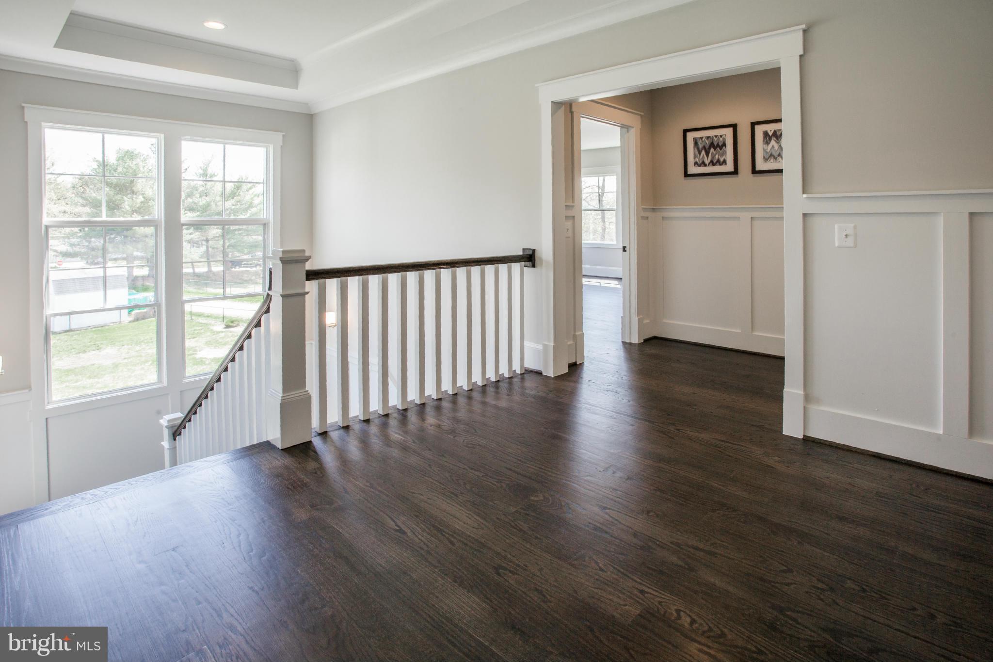 WEST VIENNA WOODS - Residential