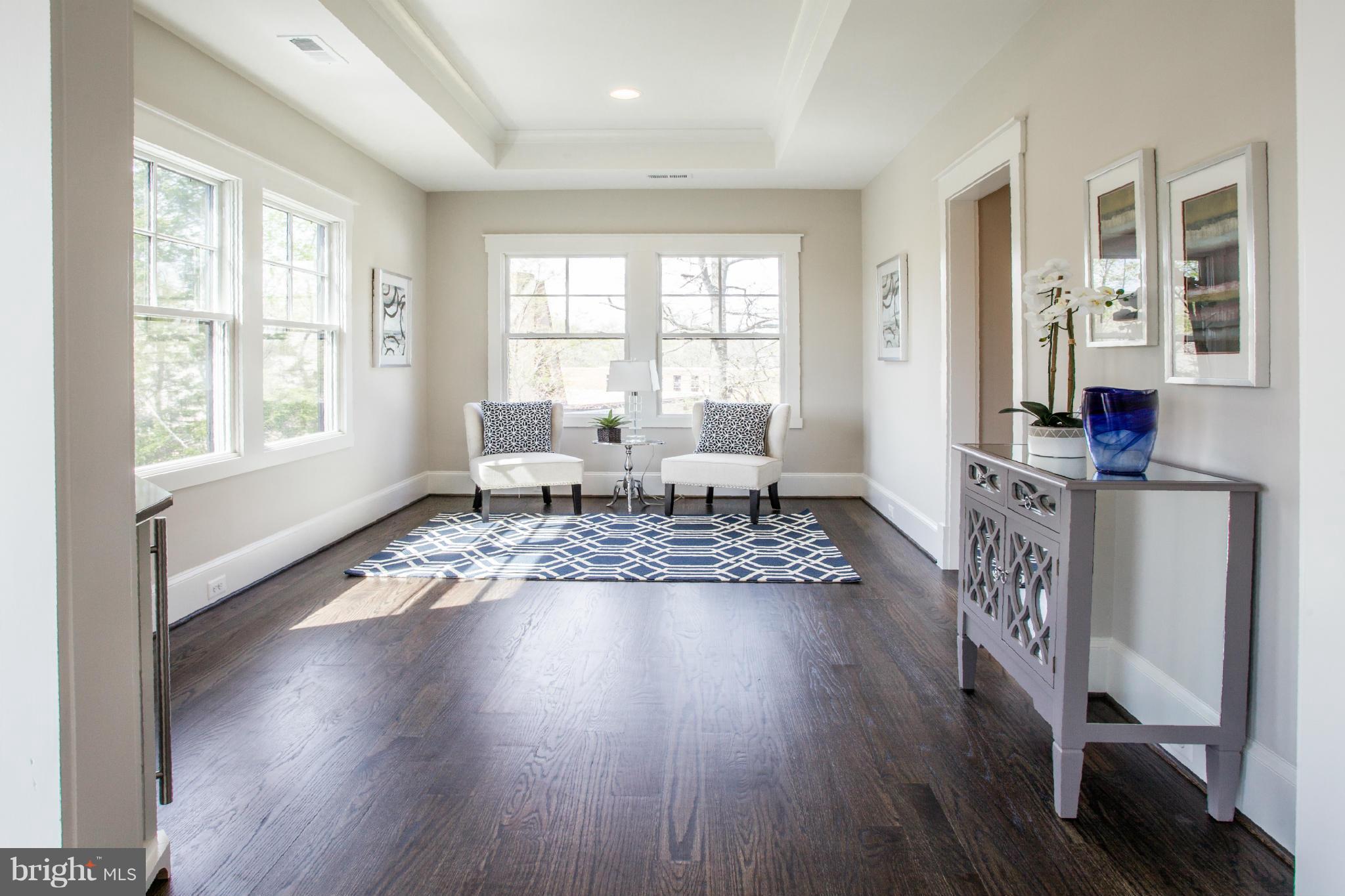 WEST VIENNA WOODS - Residential