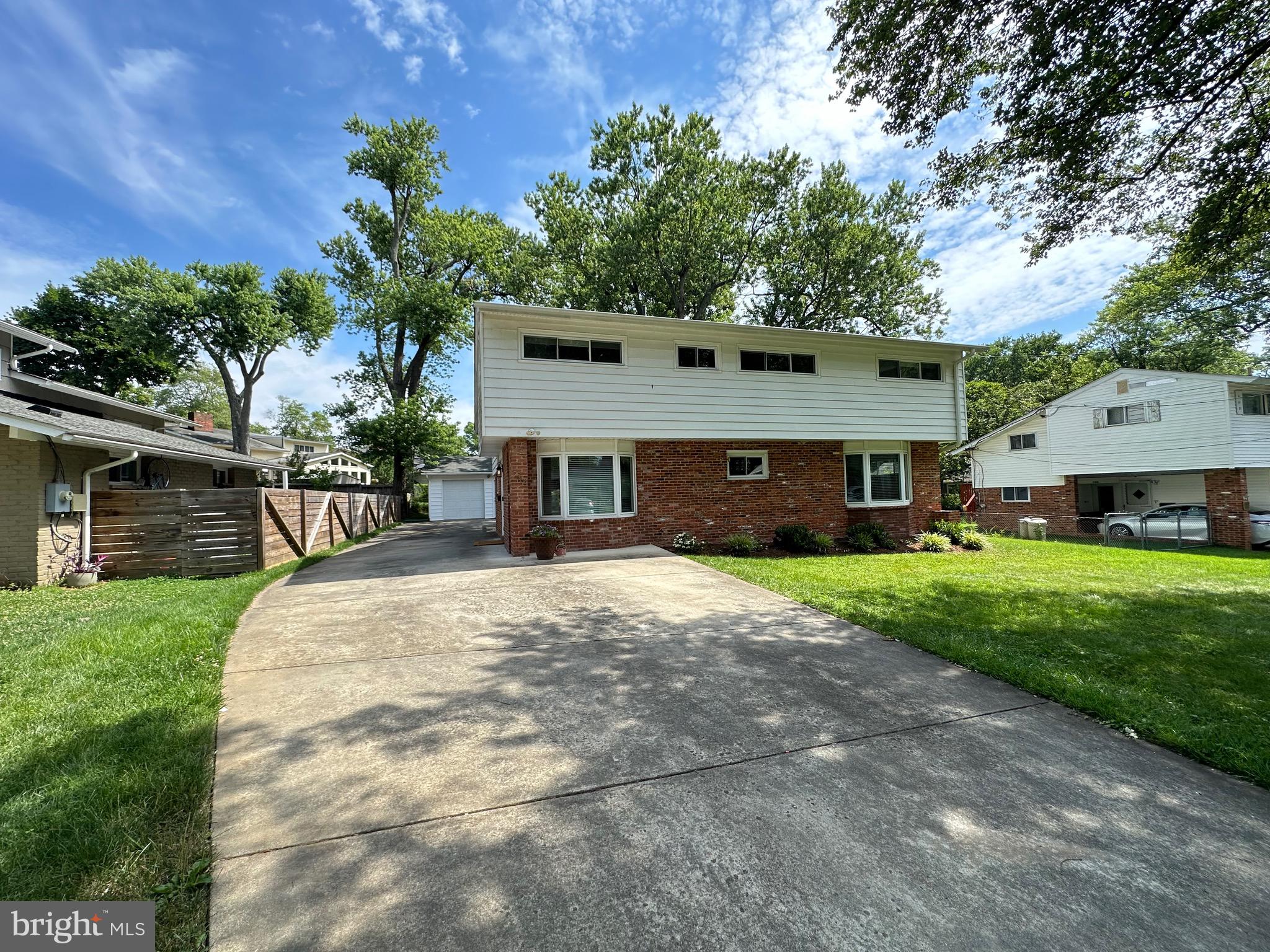 2304 MCAULIFFE DRIVE
