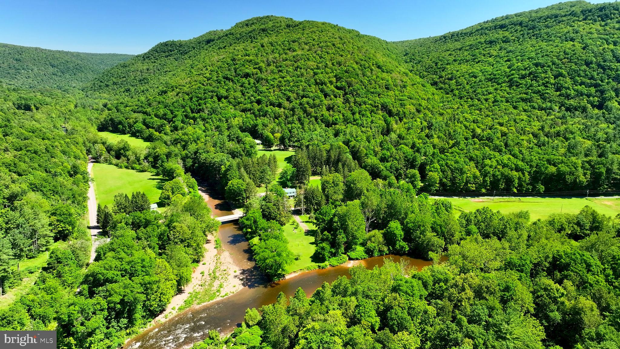 47 COVERED BRIDGE RD