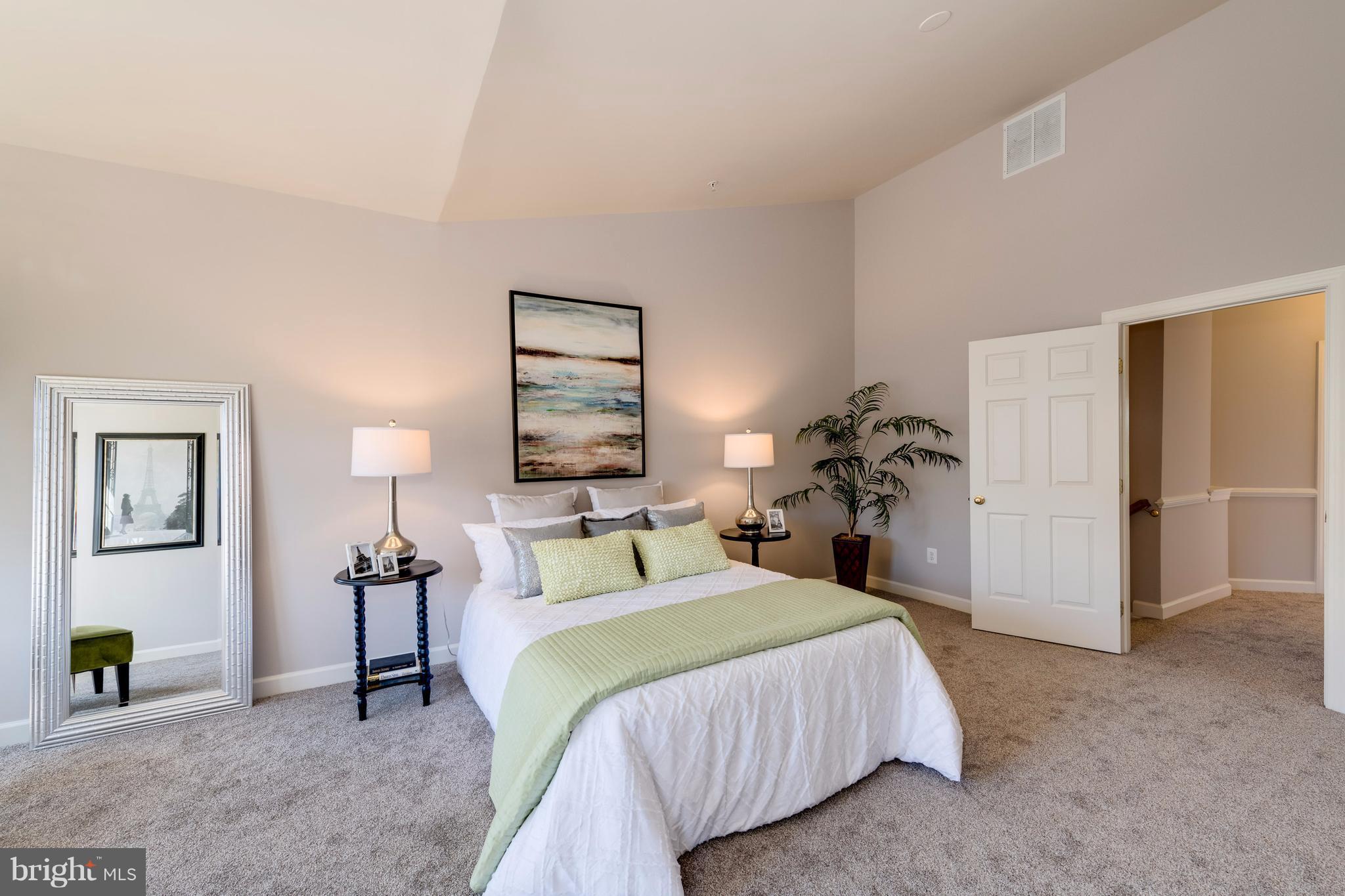 GREENWAY VILLAGE - Residential