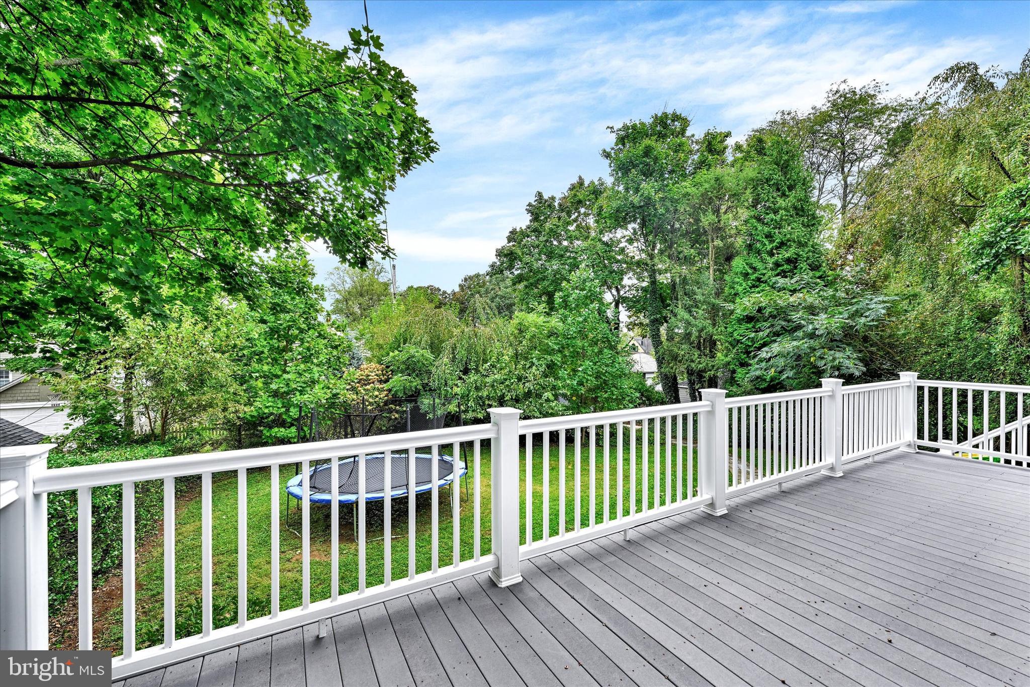 ROLAND PARK - Residential