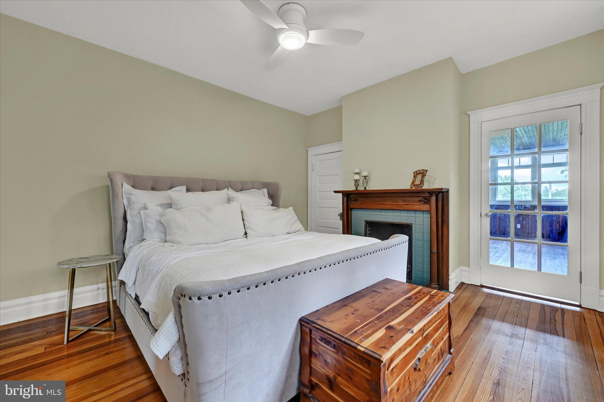 ROLAND PARK - Residential