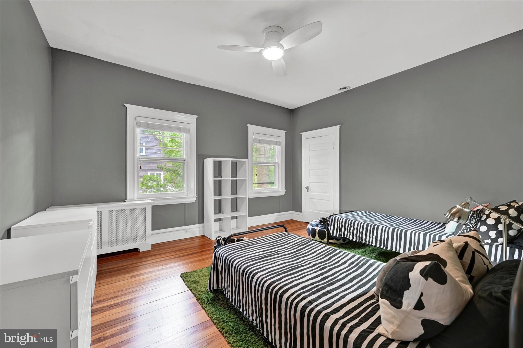 ROLAND PARK - Residential