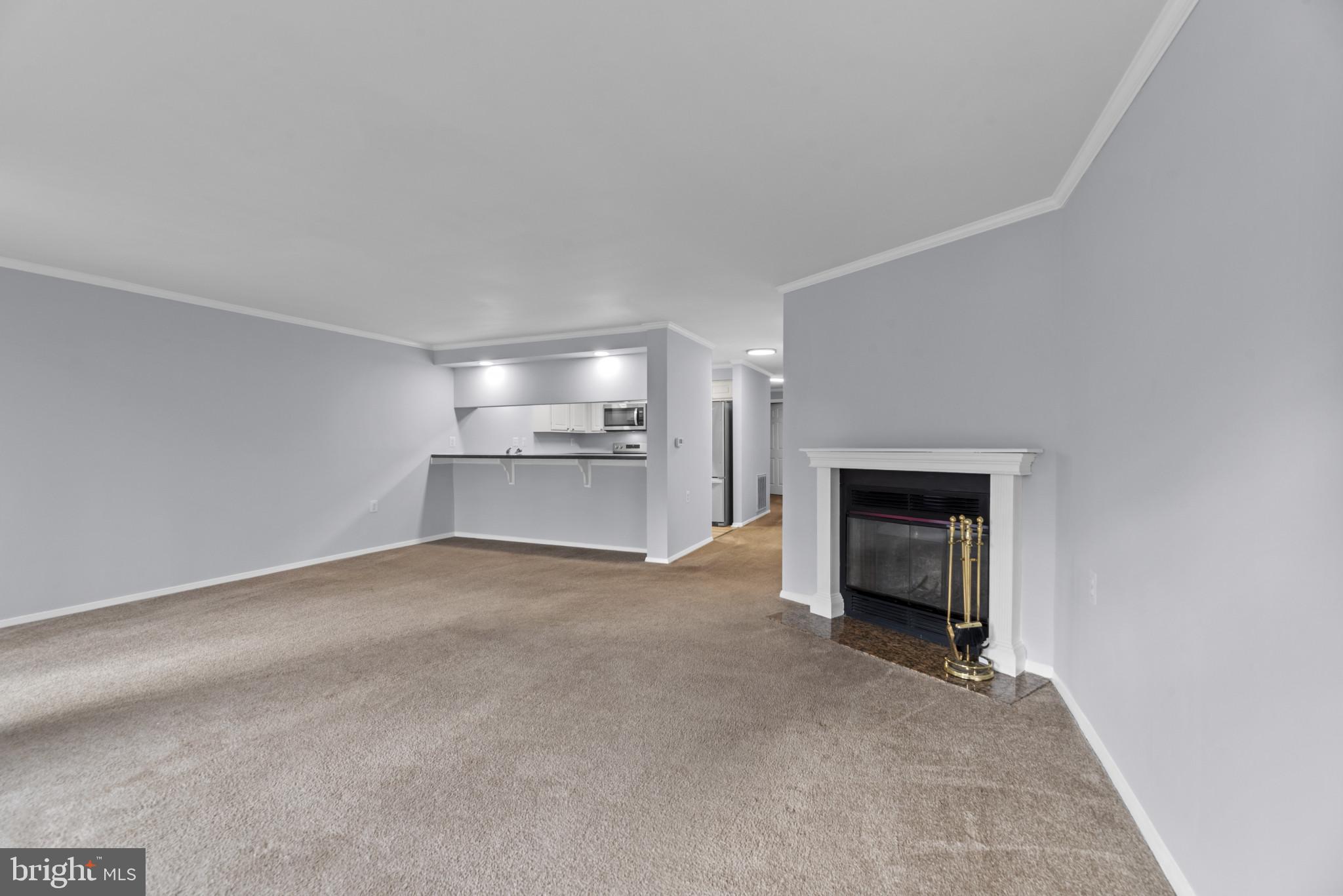 LAKE HERON CONDOMINIUMS - Residential Lease